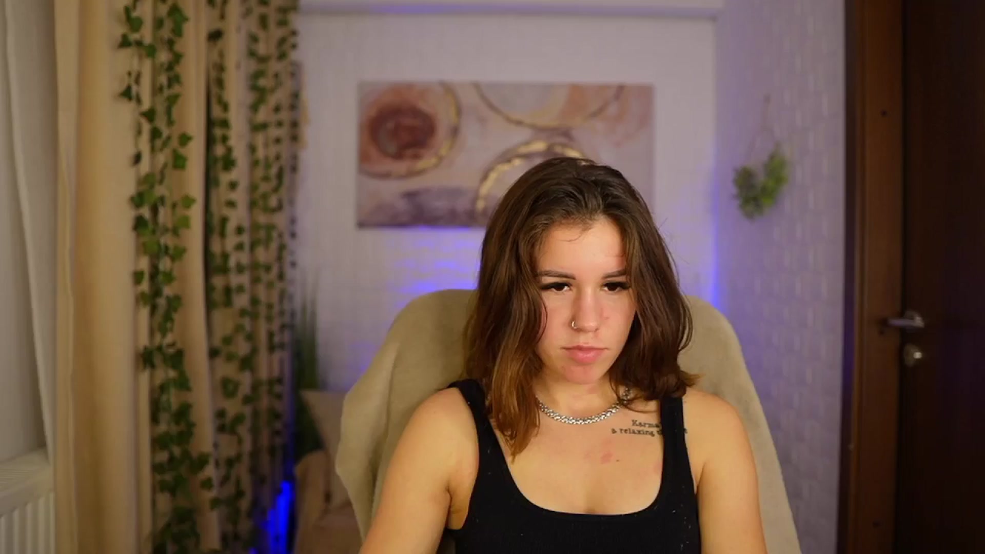 Gallery image thumbnail from Alyssa_Hall's myfreecams stream on, 11/09/2024, 16:38 image 20 of 20