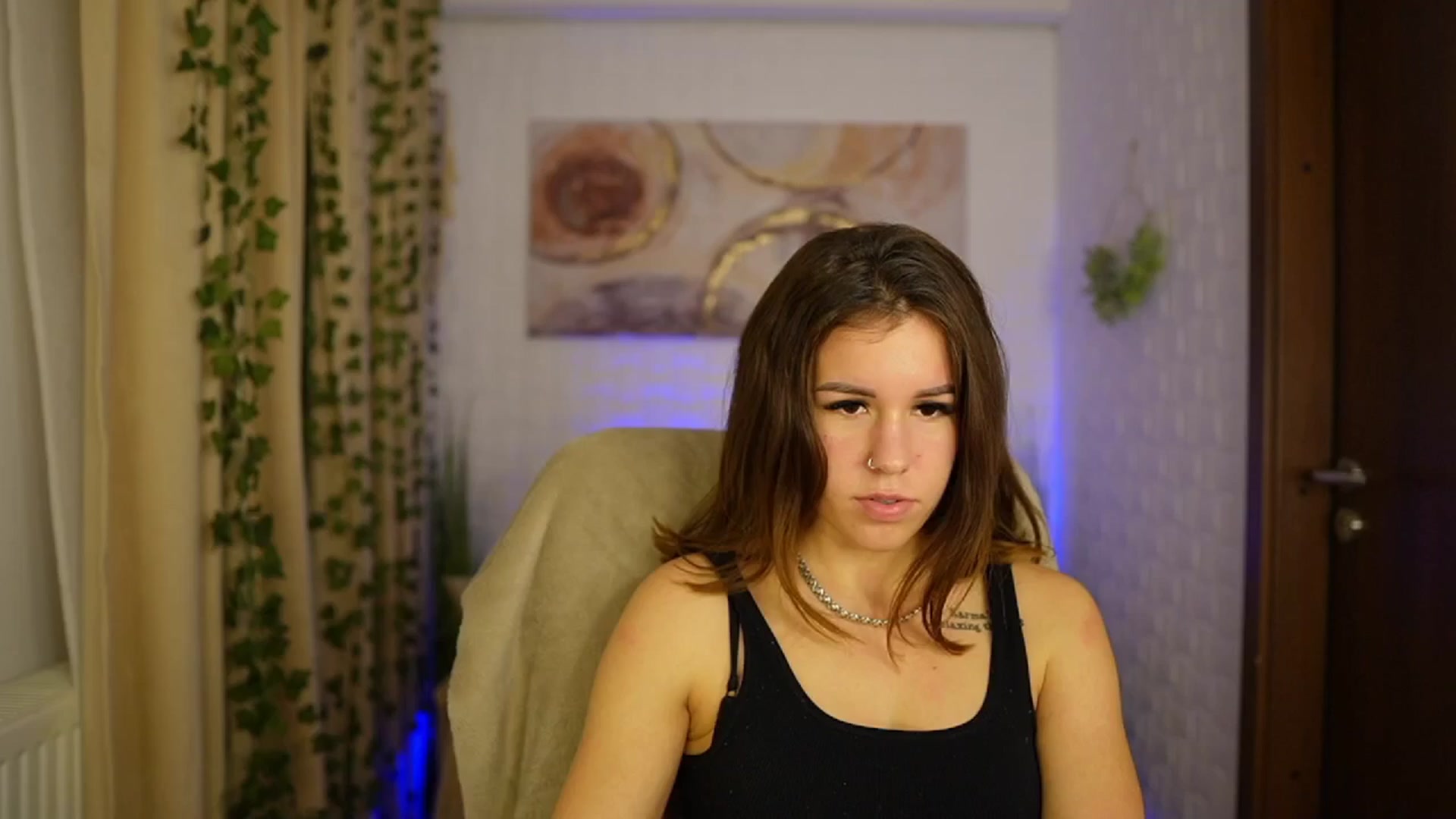 Gallery image thumbnail from Alyssa_Hall's myfreecams stream on, 11/09/2024, 17:53 image 18 of 20