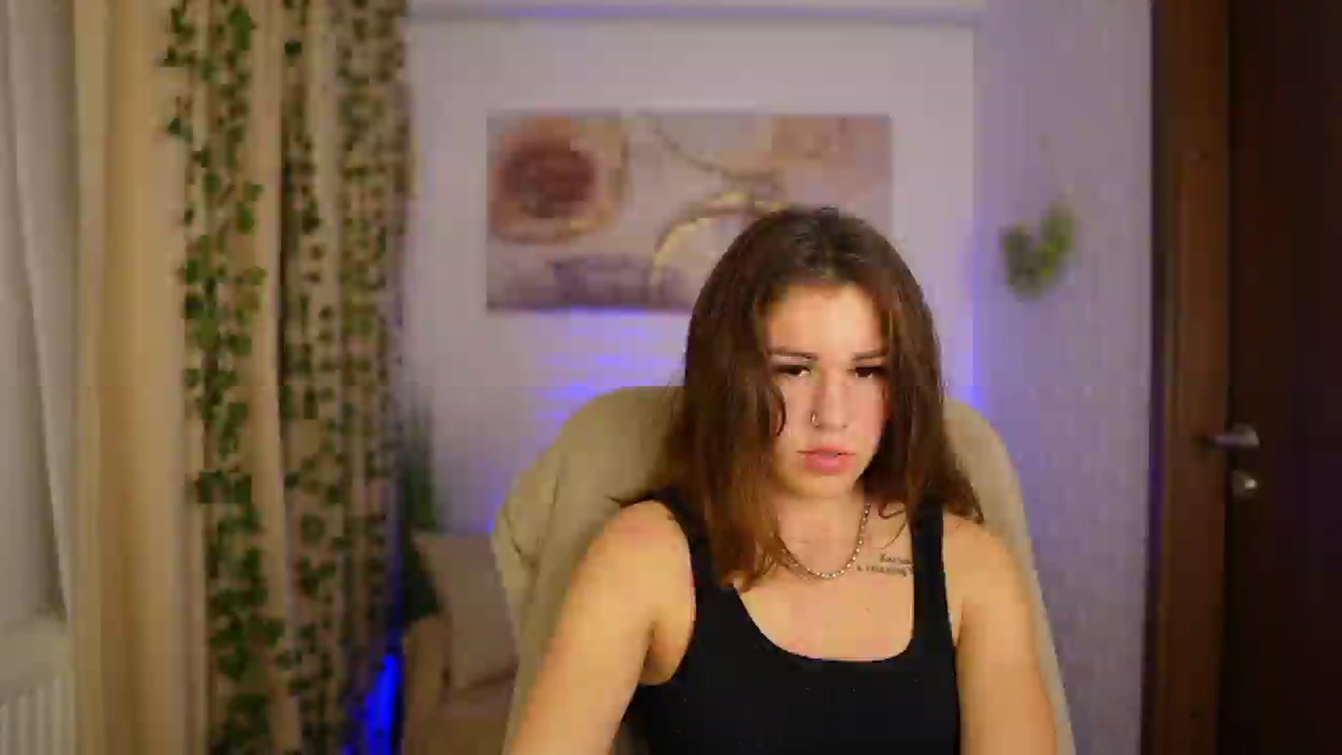 Gallery image thumbnail from Alyssa_Hall's myfreecams stream on, 11/09/2024, 18:47 image 20 of 20