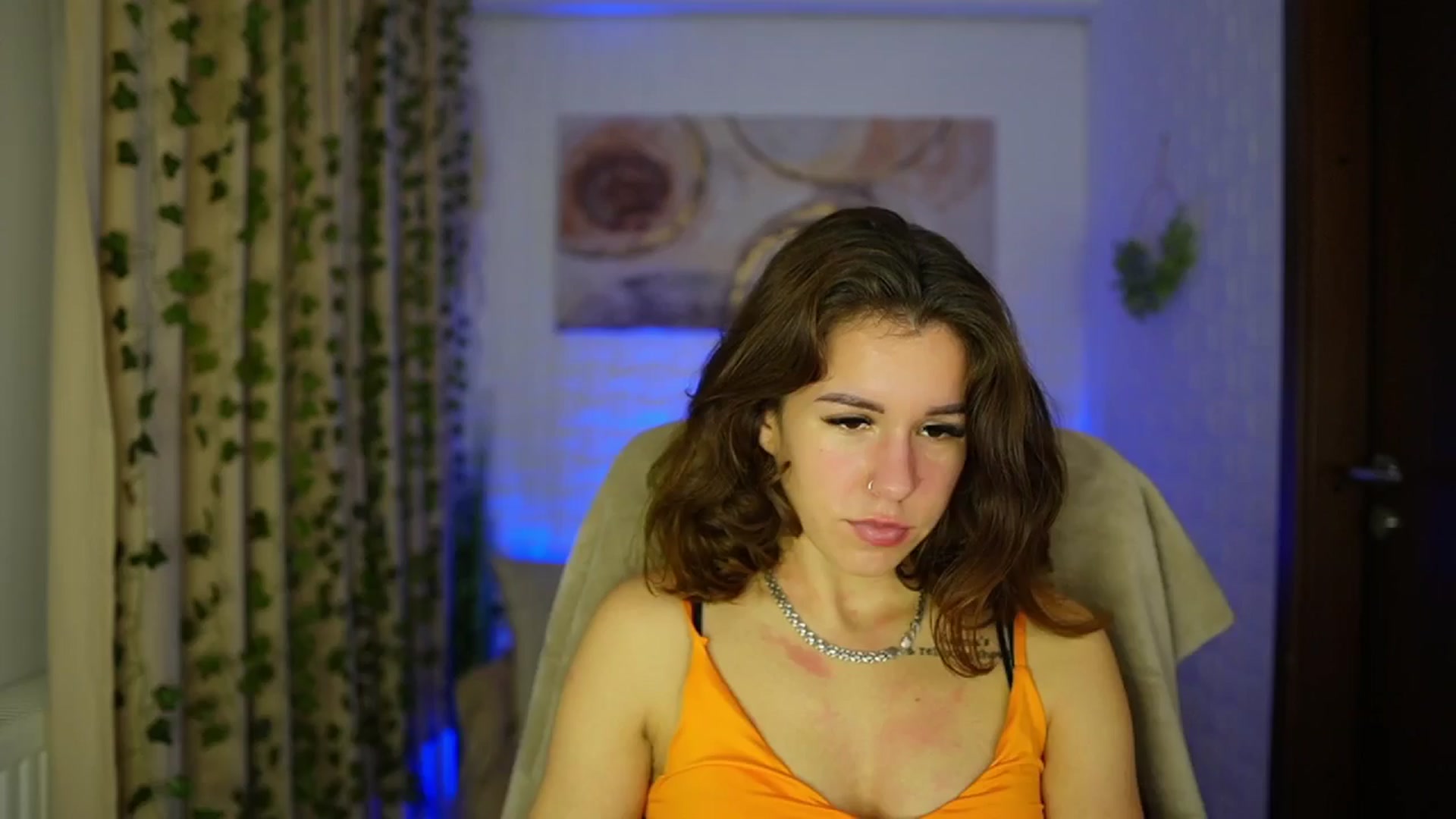 Gallery image thumbnail from Alyssa_Hall's myfreecams stream on, 11/14/2024, 18:57 image 13 of 20