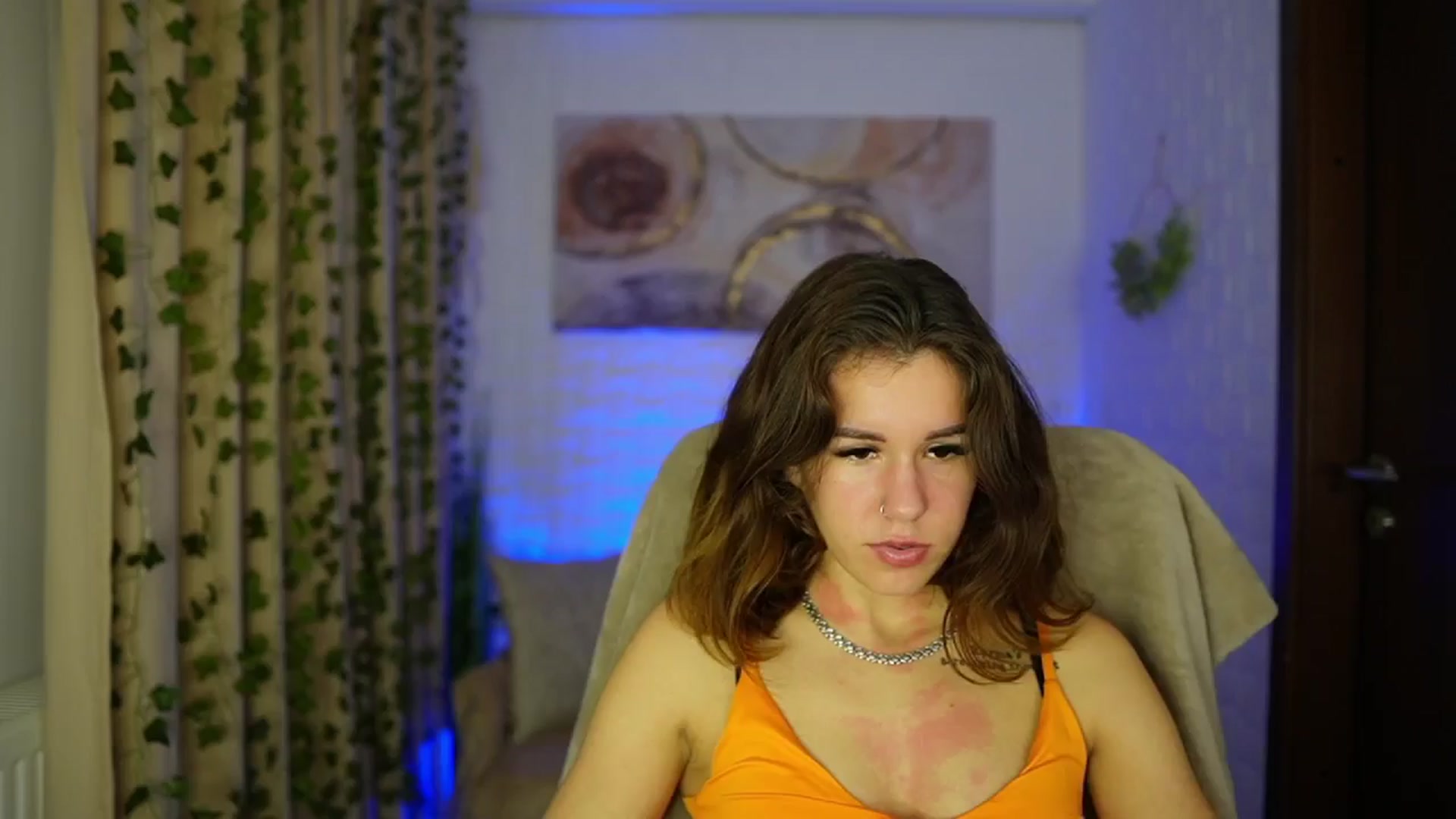 Gallery image thumbnail from Alyssa_Hall's myfreecams stream on, 11/14/2024, 18:57 image 4 of 20