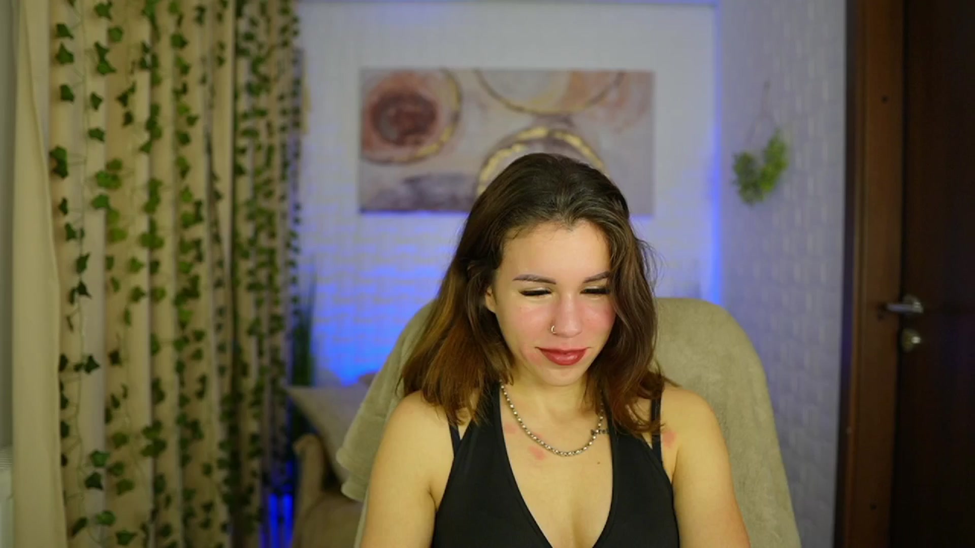 Gallery image thumbnail from Alyssa_Hall's myfreecams stream on, 11/15/2024, 15:42 image 20 of 20