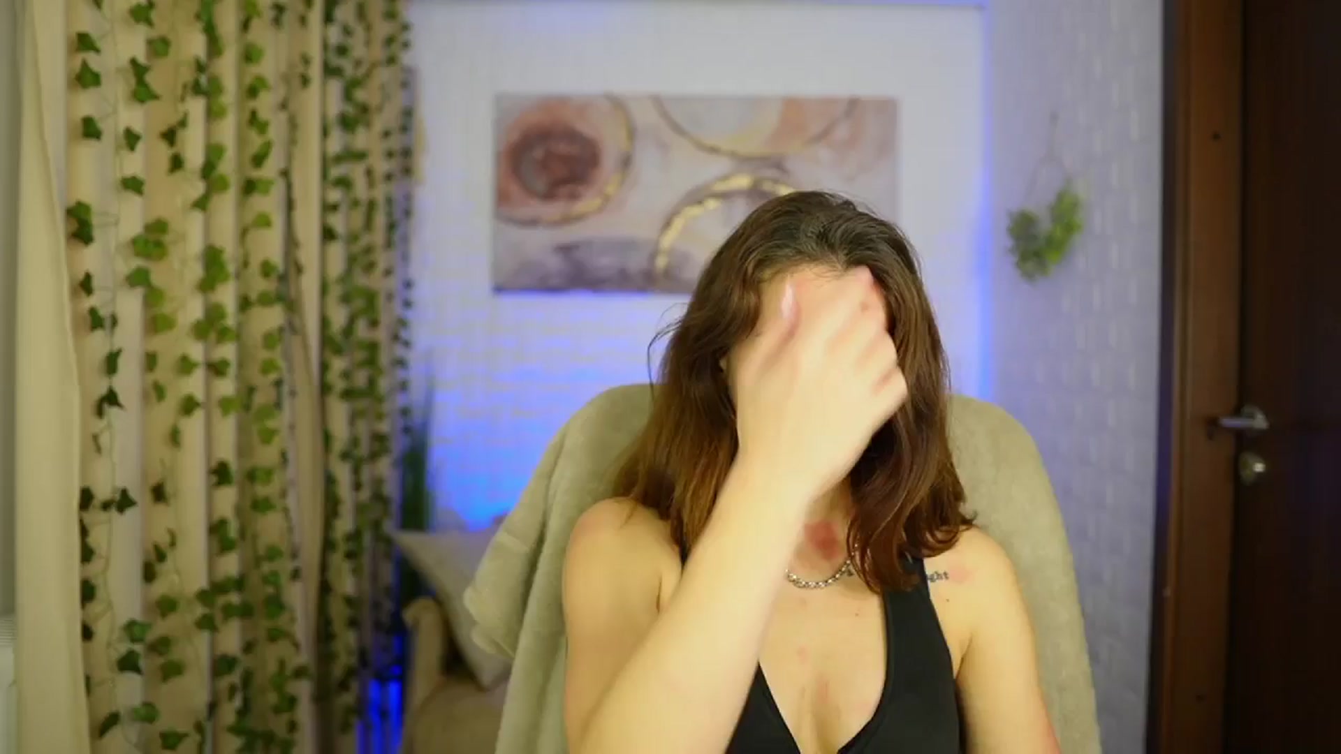 Gallery image thumbnail from Alyssa_Hall's myfreecams stream on, 11/15/2024, 16:46 image 13 of 20