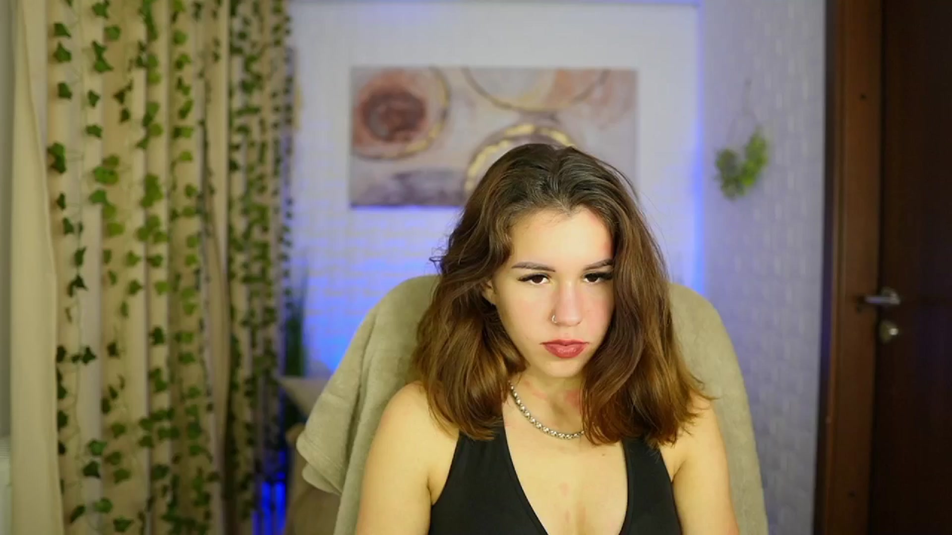 Gallery image thumbnail from Alyssa_Hall's myfreecams stream on, 11/15/2024, 16:46 image 20 of 20