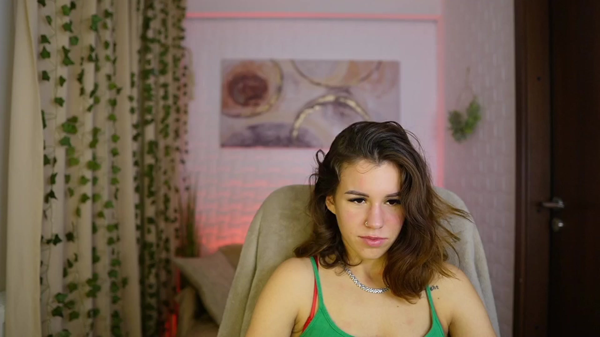 Gallery image thumbnail from Alyssa_Hall's myfreecams stream on, 11/17/2024, 16:00 image 20 of 20