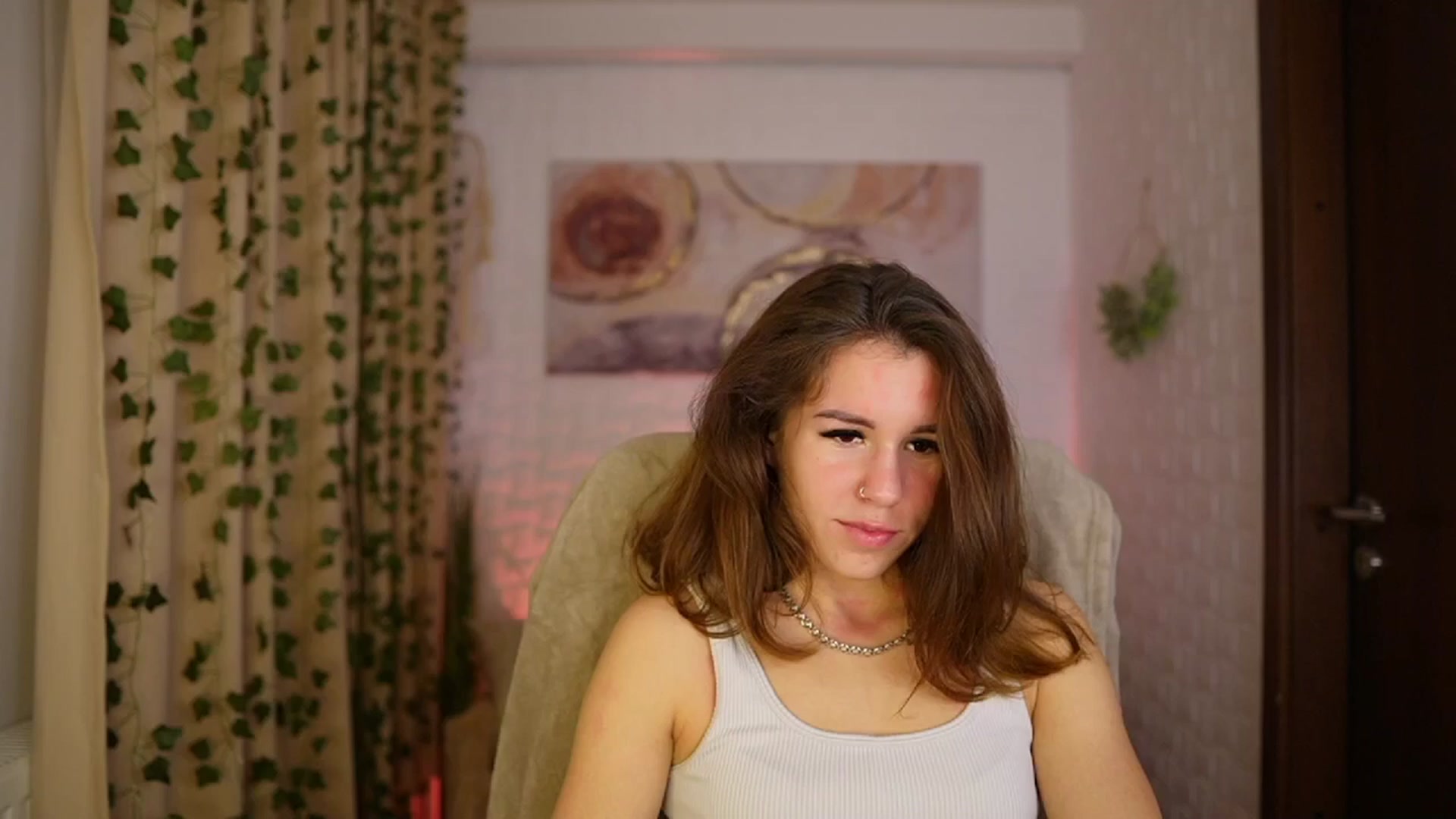 Gallery image thumbnail from Alyssa_Hall's myfreecams stream on, 11/29/2024, 14:47 image 7 of 20