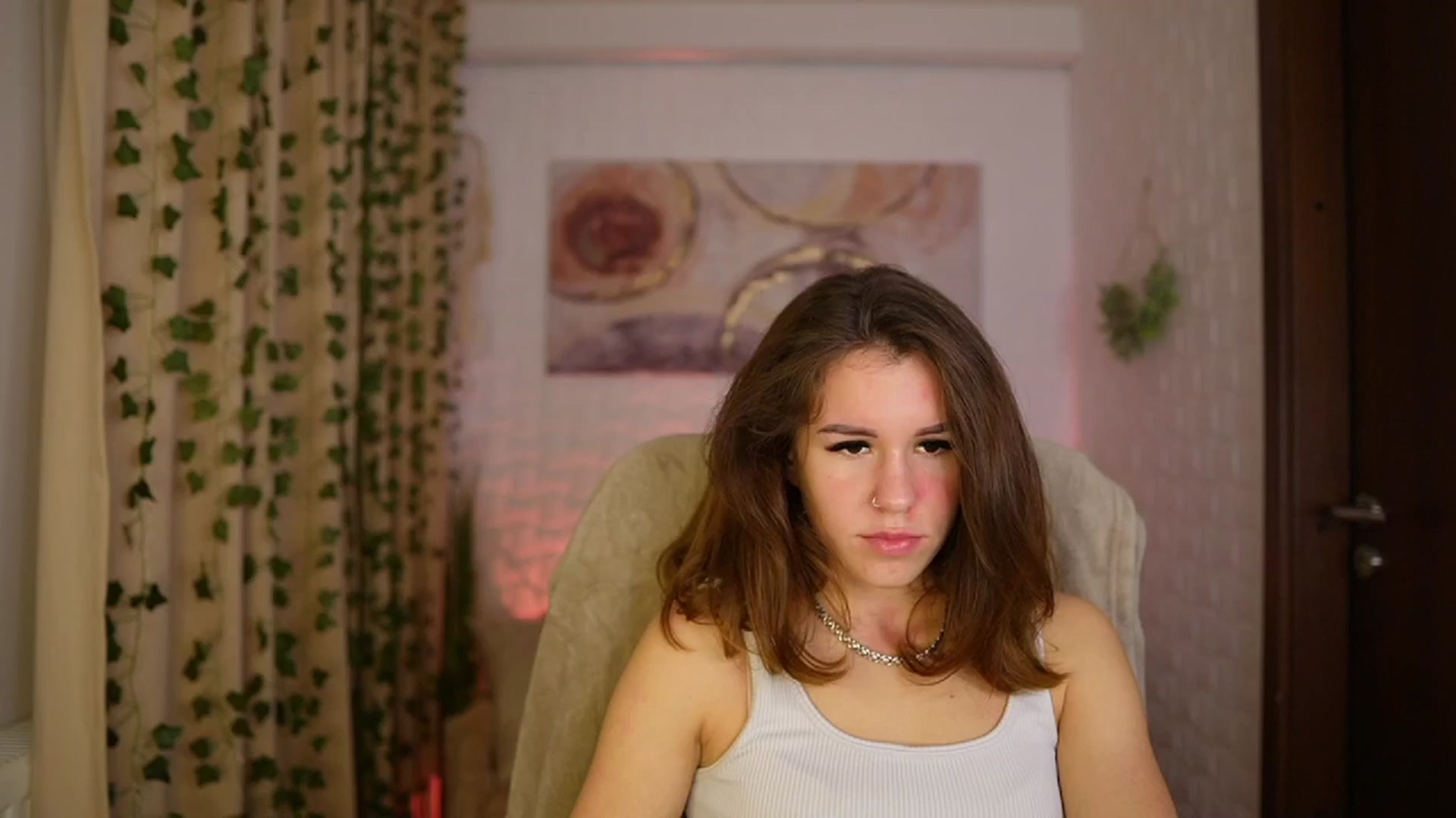 Gallery image thumbnail from Alyssa_Hall's myfreecams stream on, 11/29/2024, 14:47 image 11 of 20