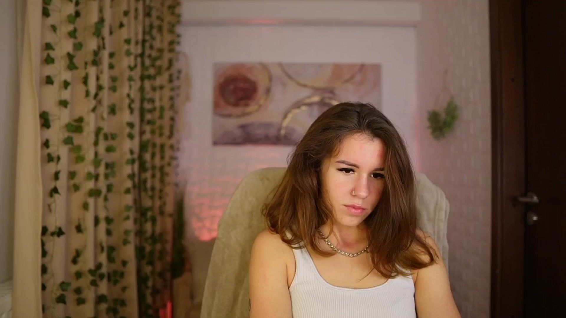Gallery image thumbnail from Alyssa_Hall's myfreecams stream on, 11/29/2024, 14:47 image 8 of 20