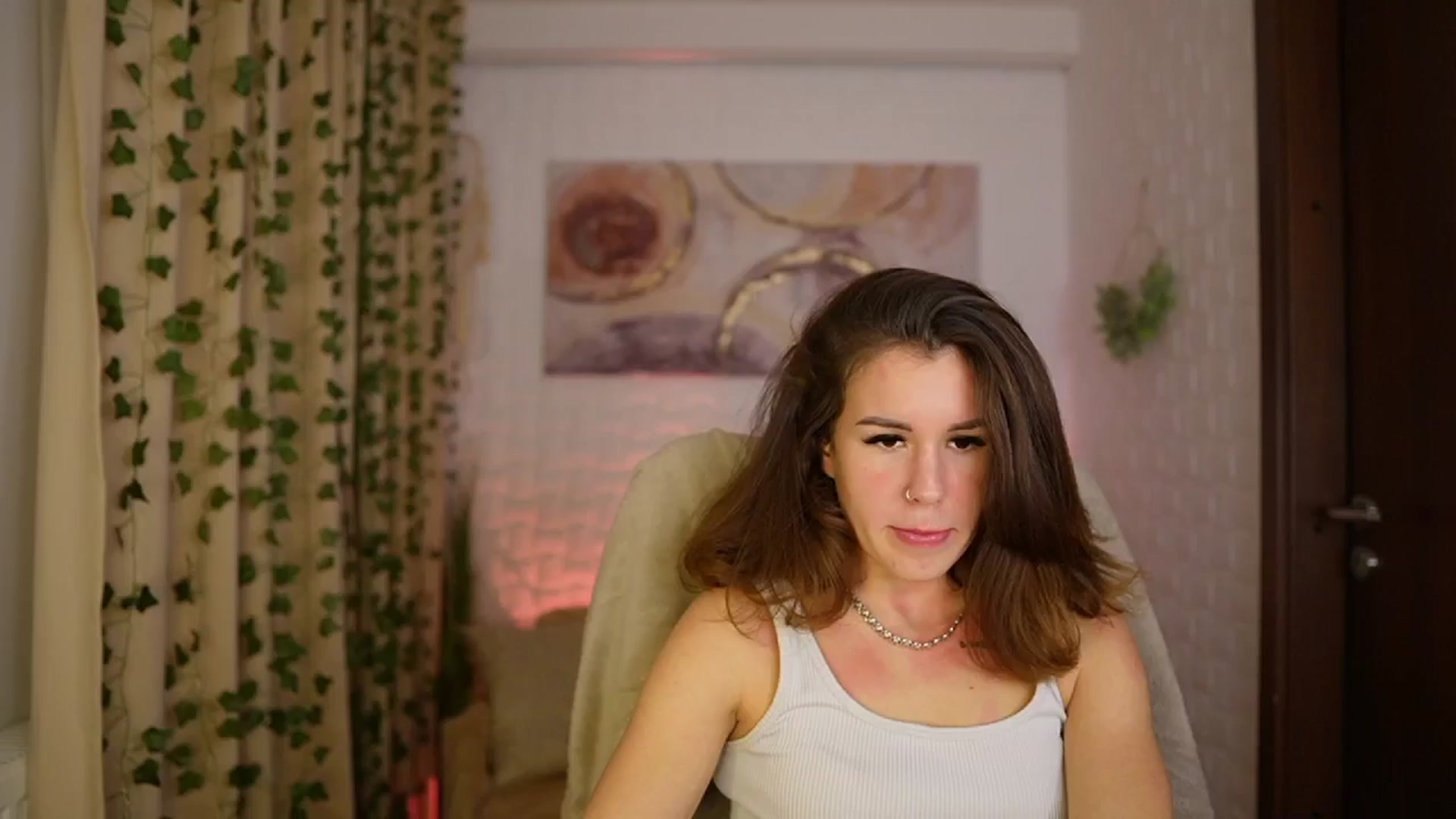 Gallery image thumbnail from Alyssa_Hall's myfreecams stream on, 11/29/2024, 17:41 image 7 of 20