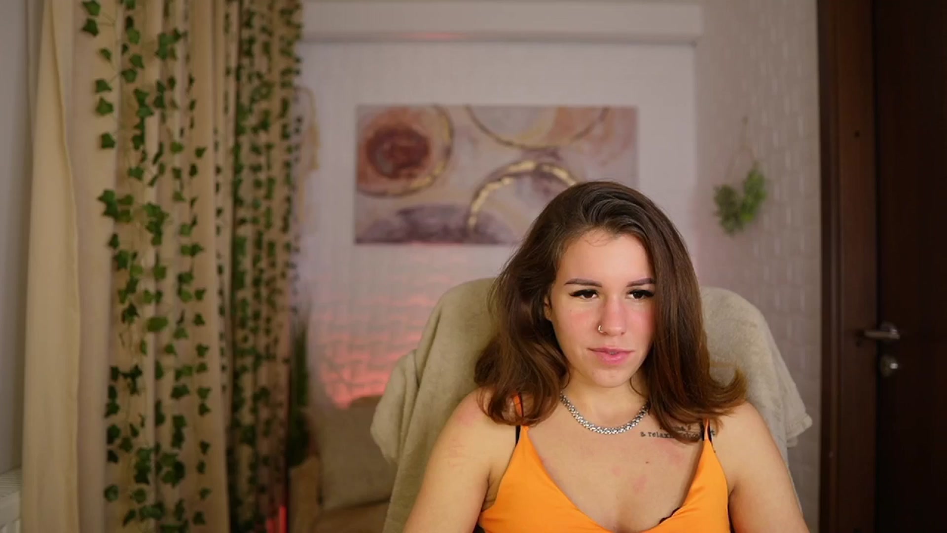 Gallery image thumbnail from Alyssa_Hall's myfreecams stream on, 11/30/2024, 15:03 image 13 of 20