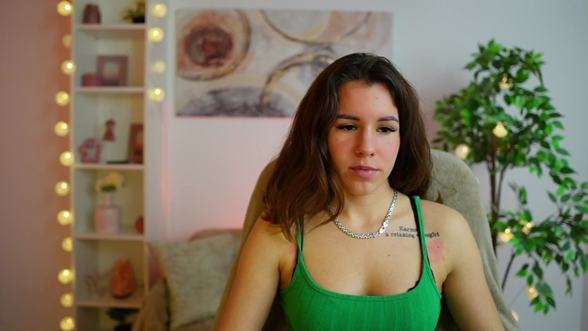 Gallery image thumbnail from Alyssa_Hall's myfreecams stream on, 01/09/2025, 15:57 image 20 of 20