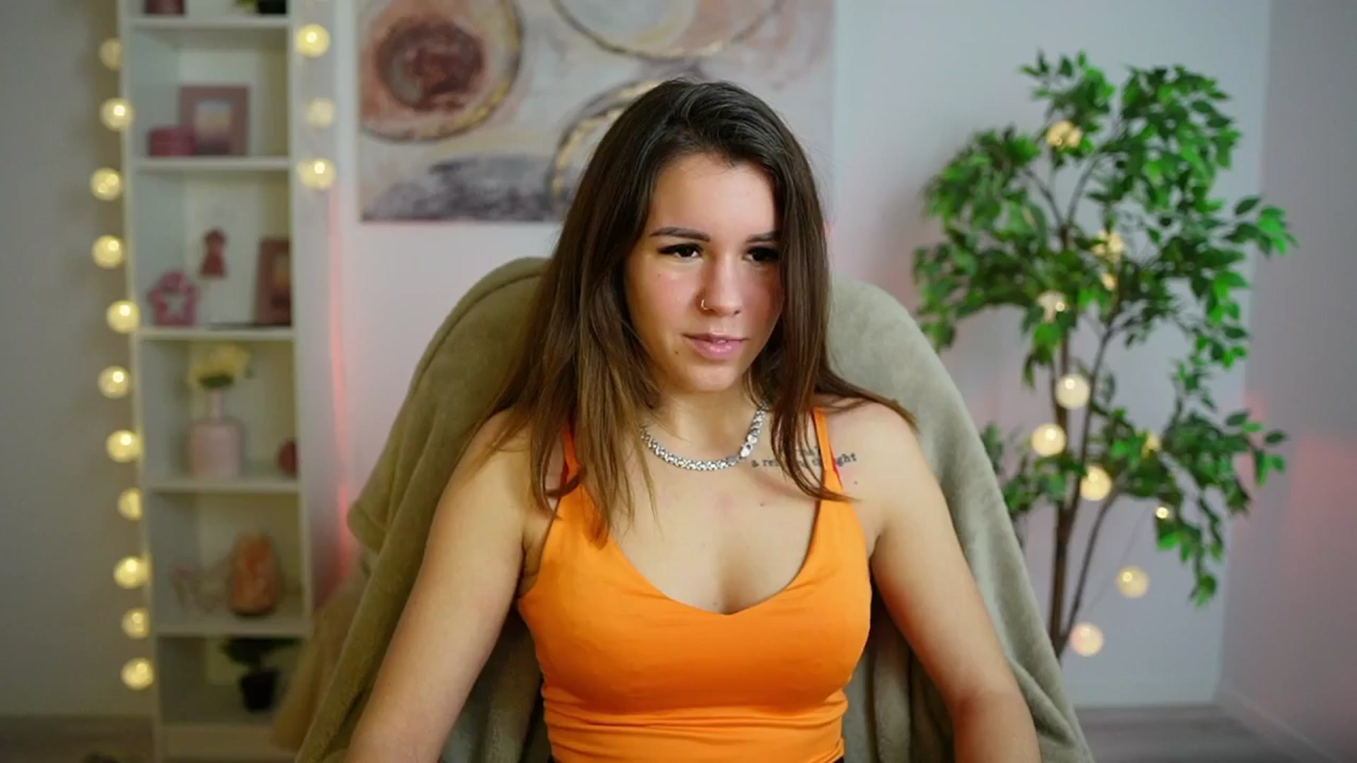 Gallery image thumbnail from Alyssa_Hall's myfreecams stream on, 01/12/2025, 16:12 image 4 of 20