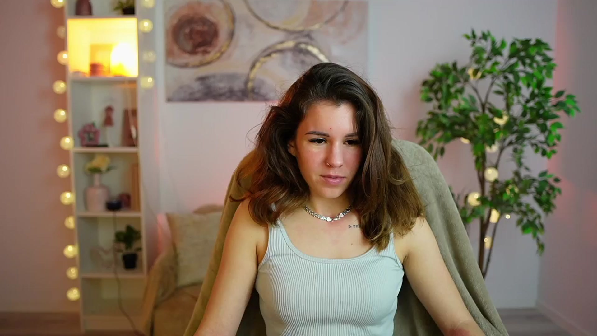 Gallery image thumbnail from Alyssa_Hall's myfreecams stream on, 01/19/2025, 15:51 image 20 of 20