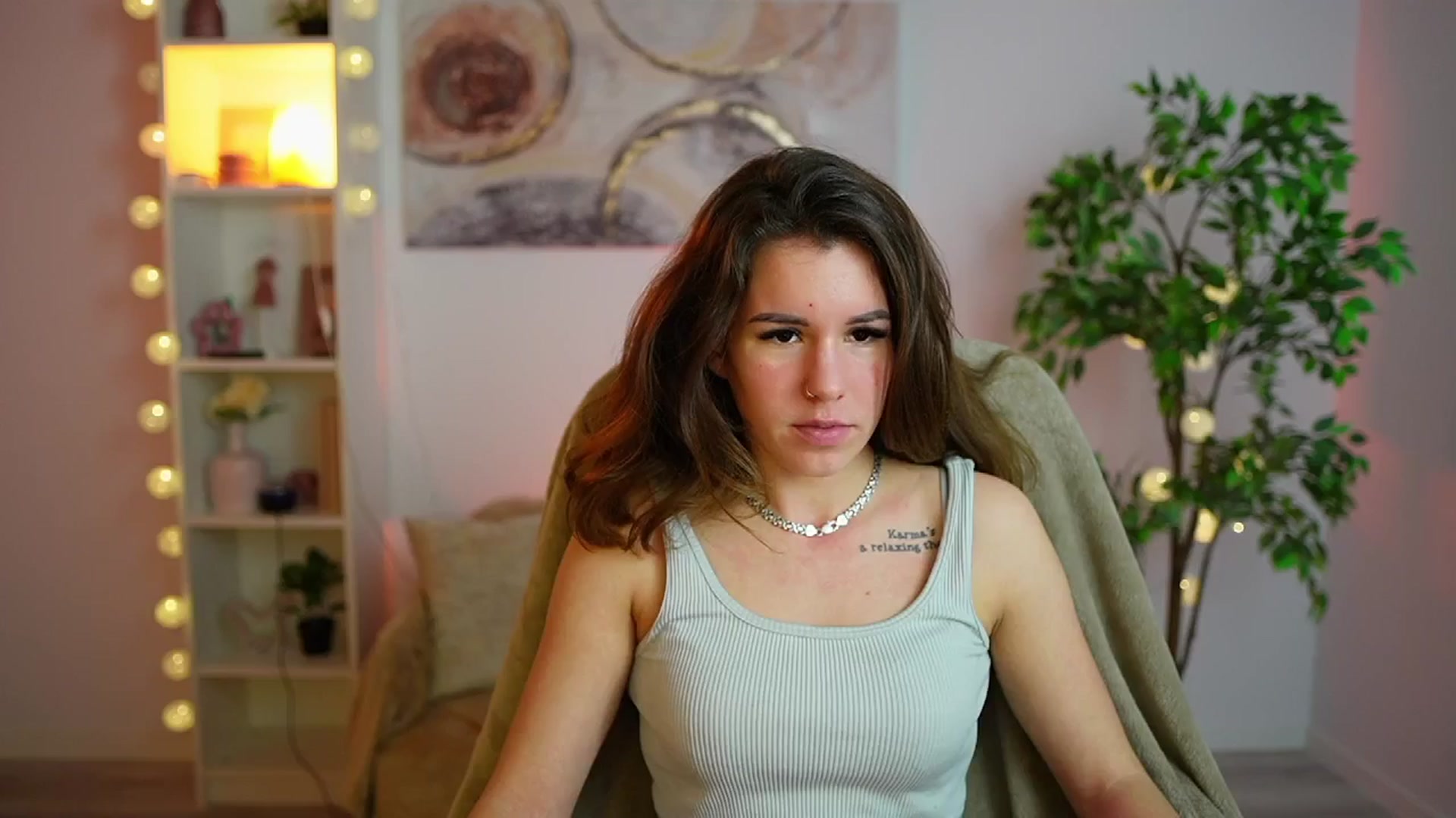 Gallery image thumbnail from Alyssa_Hall's myfreecams stream on, 01/19/2025, 15:51 image 18 of 20