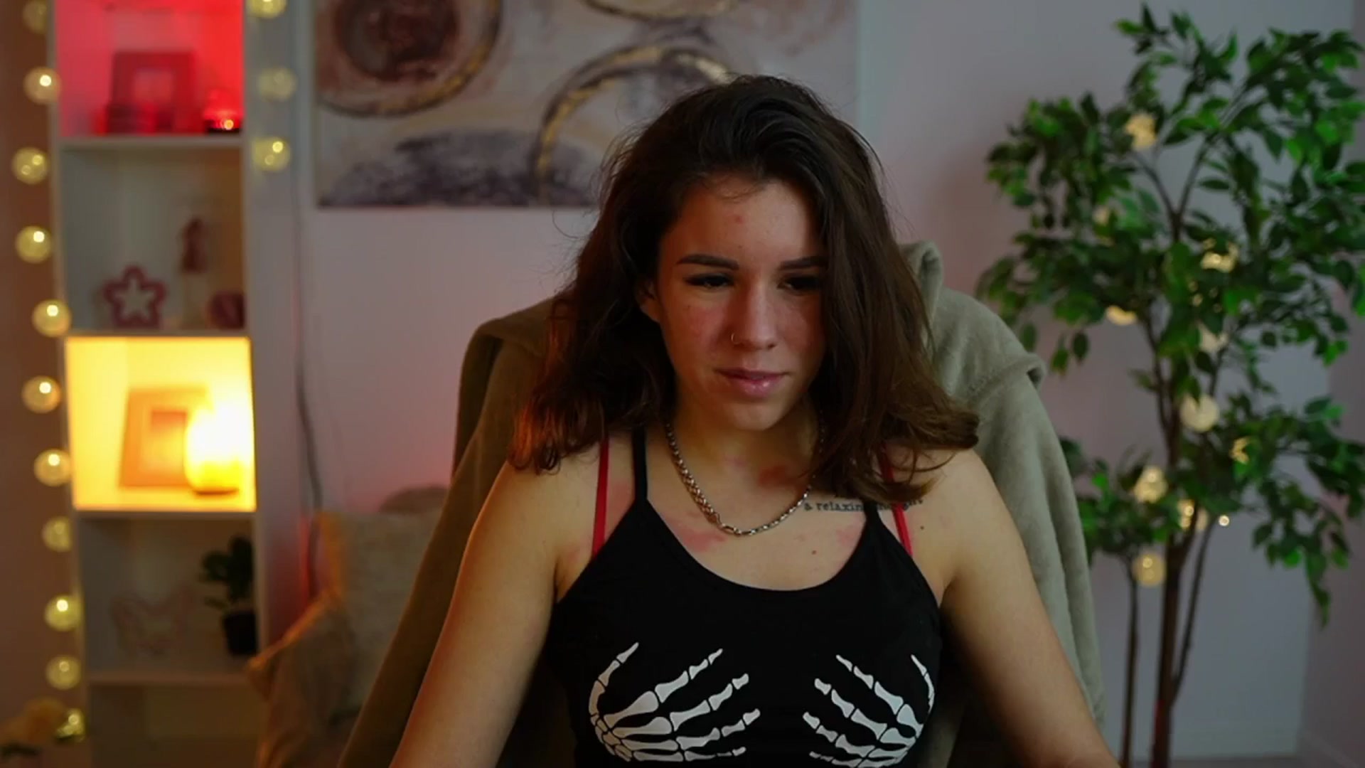 Gallery image thumbnail from Alyssa_Hall's myfreecams stream on, 01/23/2025, 15:56 image 4 of 20