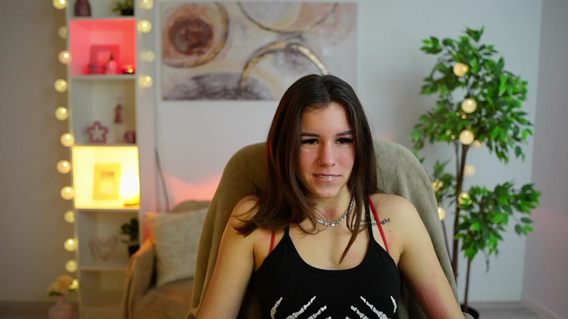 Gallery image thumbnail from Alyssa_Hall's myfreecams stream on, 01/30/2025, 16:03 image 6 of 20