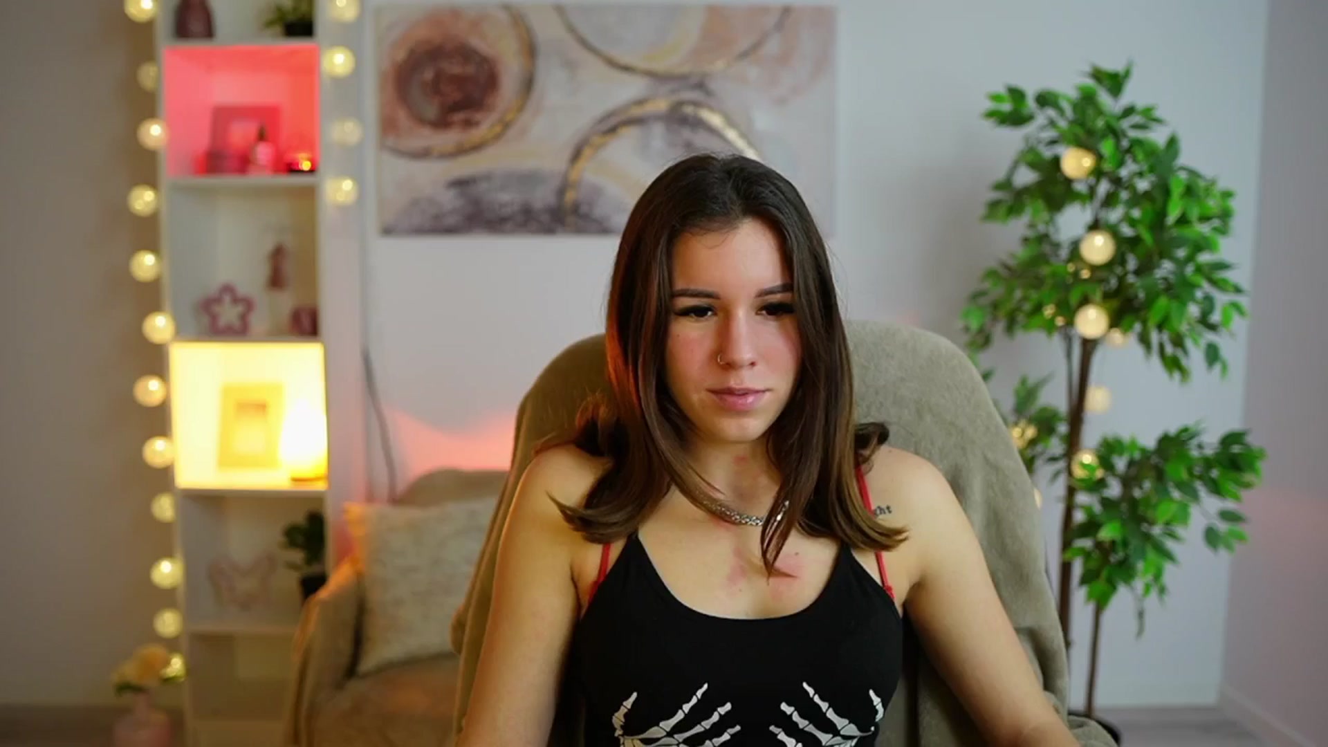Gallery image thumbnail from Alyssa_Hall's myfreecams stream on, 01/30/2025, 16:03 image 15 of 20