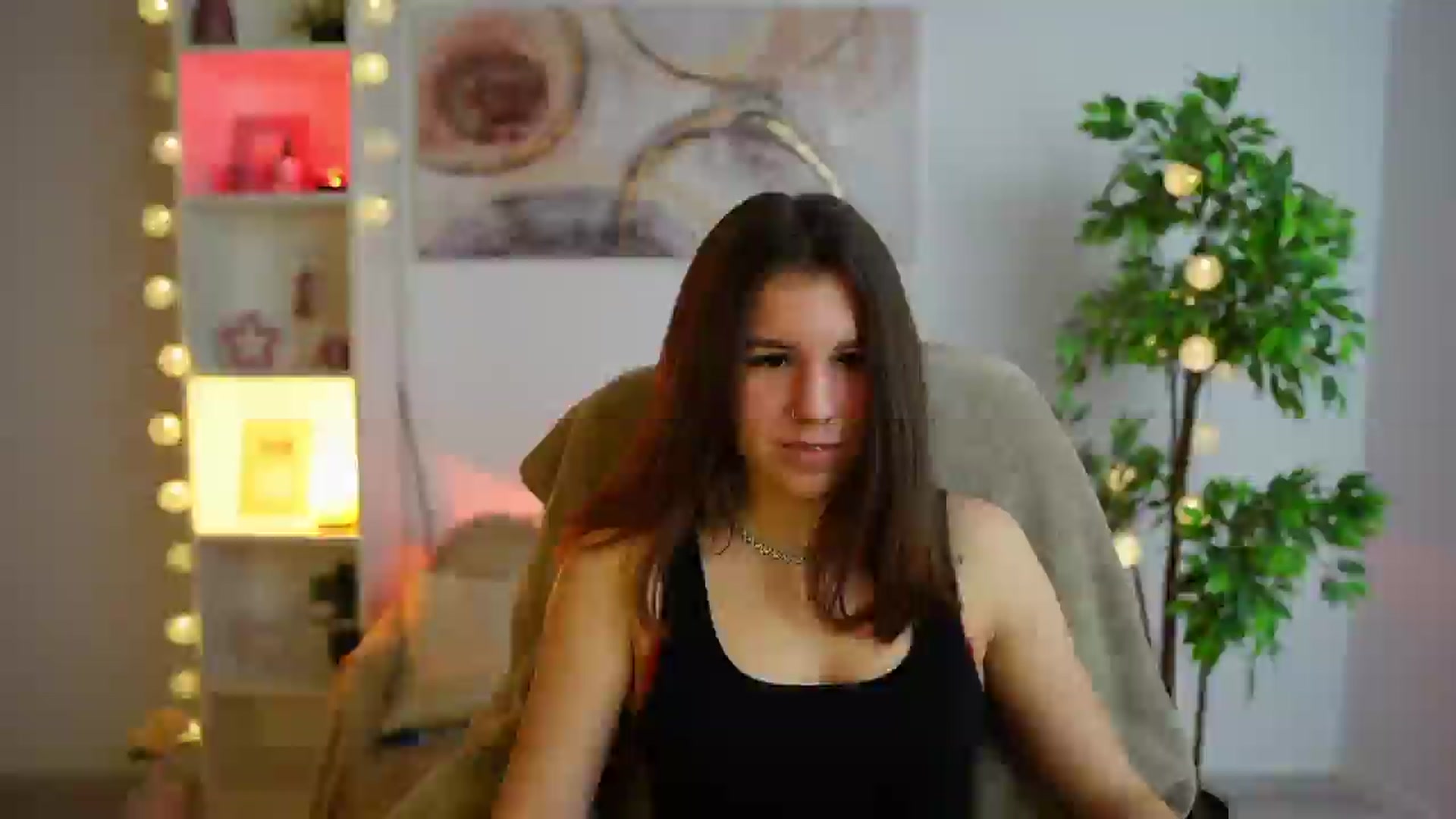 Gallery image thumbnail from Alyssa_Hall's myfreecams stream on, 01/31/2025, 17:53 image 15 of 20