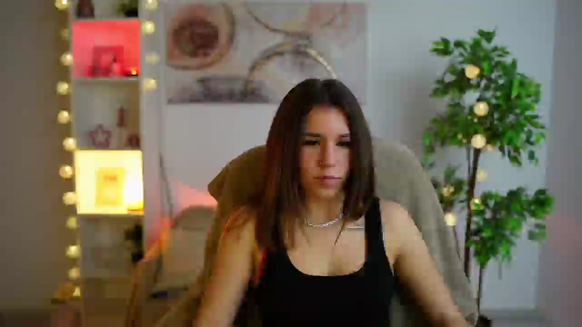 Gallery image thumbnail from Alyssa_Hall's myfreecams stream on, 01/31/2025, 17:53 image 18 of 20