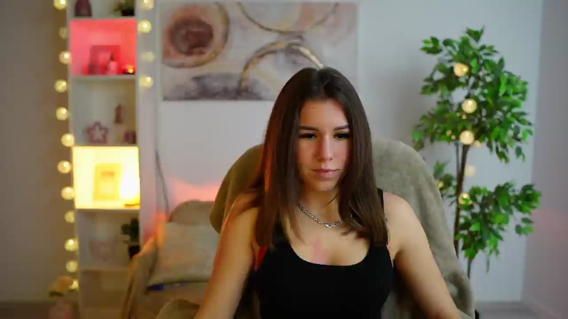 Gallery image thumbnail from Alyssa_Hall's myfreecams stream on, 01/31/2025, 17:53 image 1 of 20
