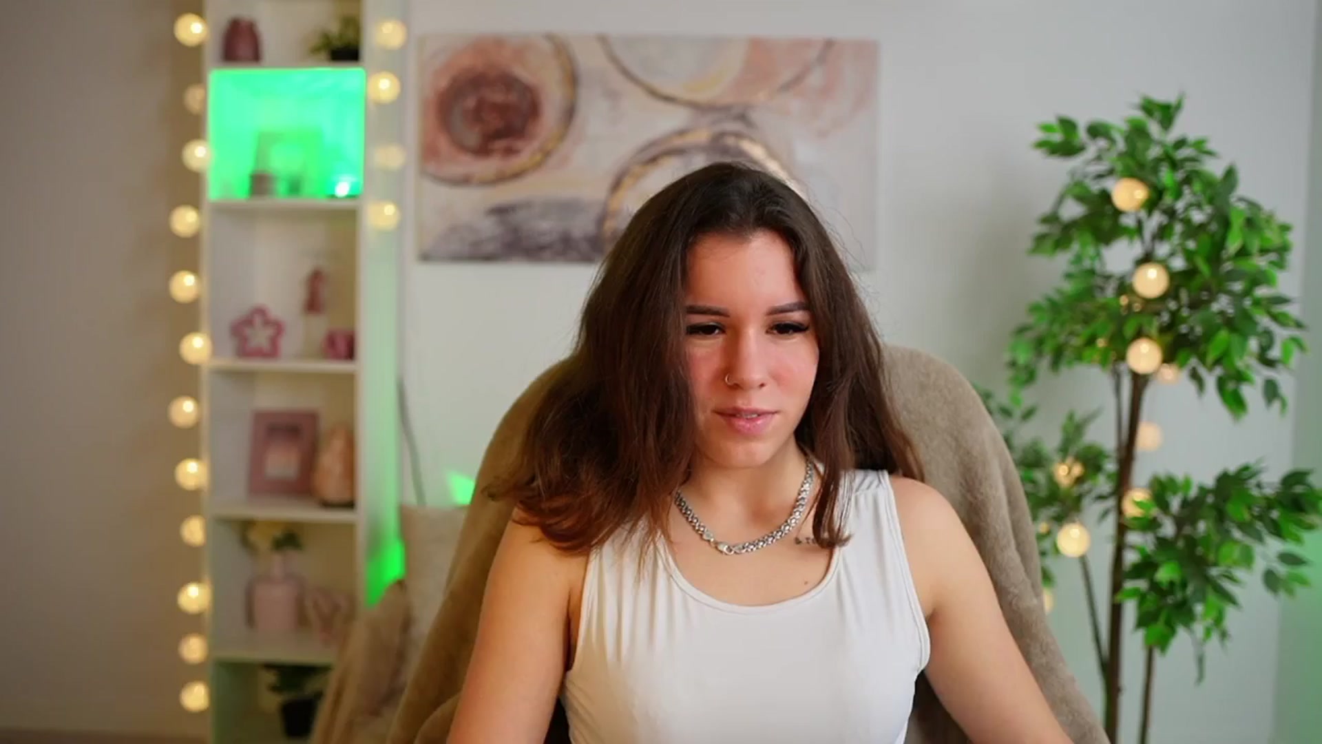 Gallery image thumbnail from Alyssa_Hall's myfreecams stream on, 02/04/2025, 14:51 image 19 of 20