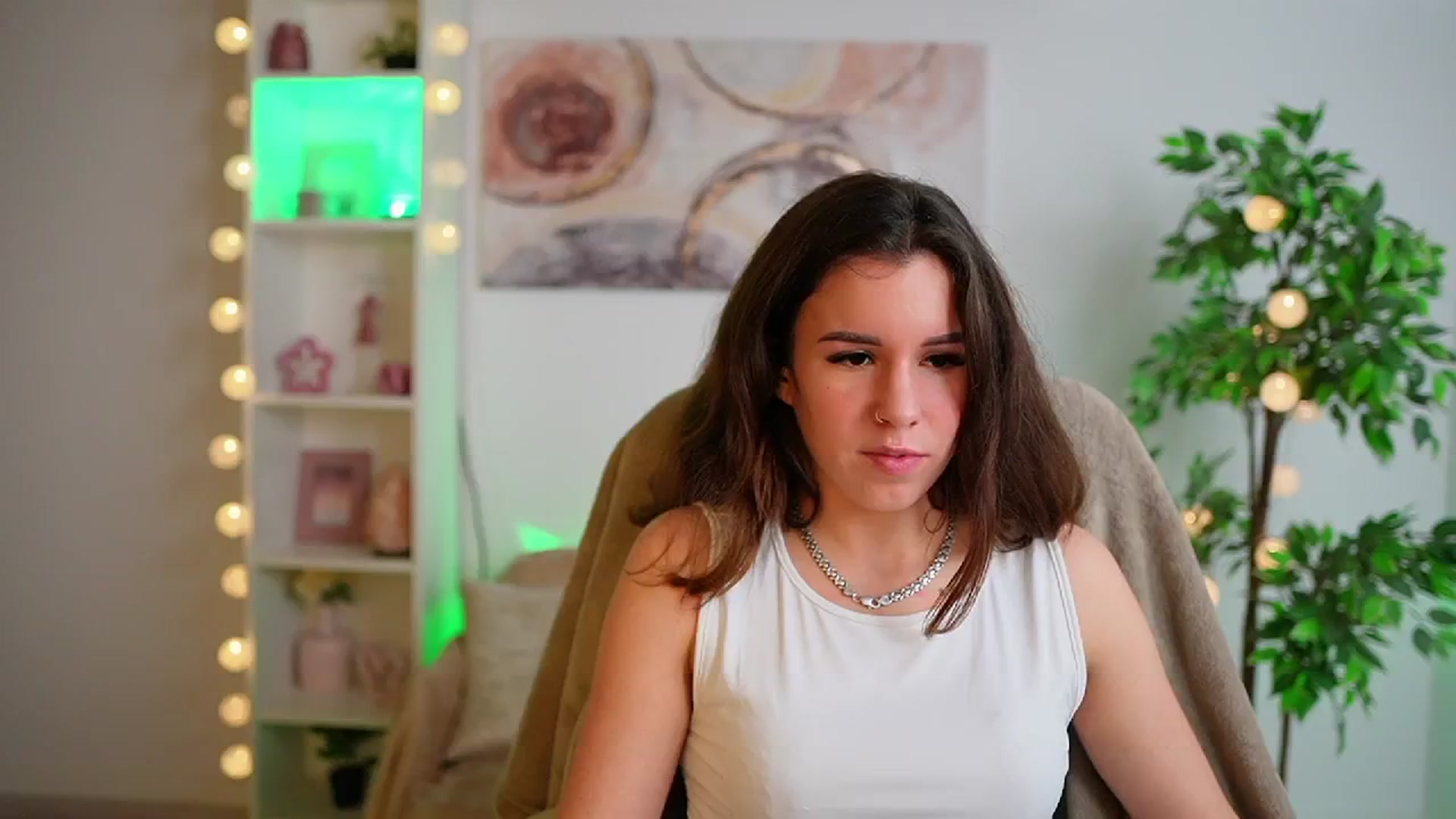Gallery image thumbnail from Alyssa_Hall's myfreecams stream on, 02/04/2025, 17:53 image 20 of 20