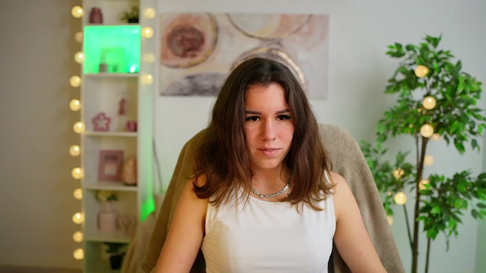 Gallery image thumbnail from Alyssa_Hall's myfreecams stream on, 02/04/2025, 17:53 image 4 of 20