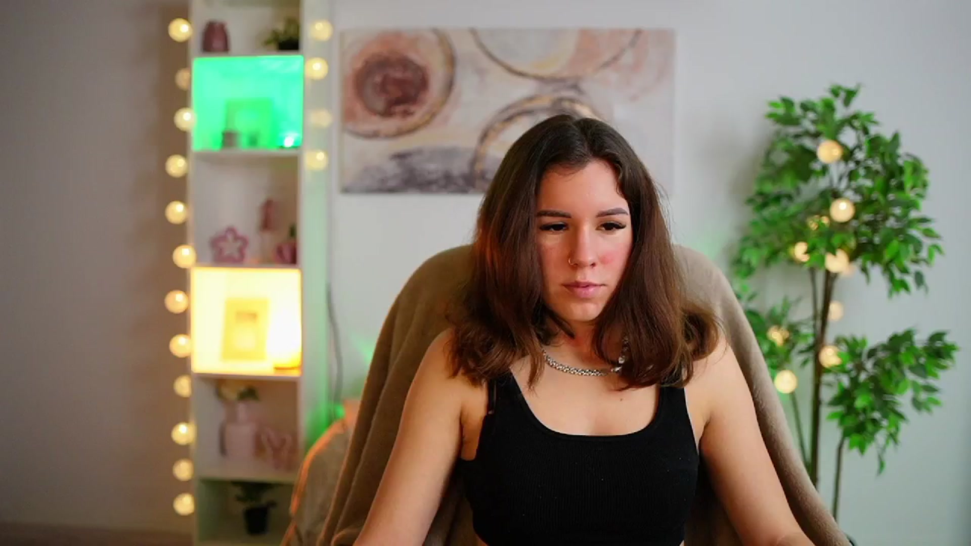 Gallery image thumbnail from Alyssa_Hall's myfreecams stream on, 02/05/2025, 15:47 image 18 of 20