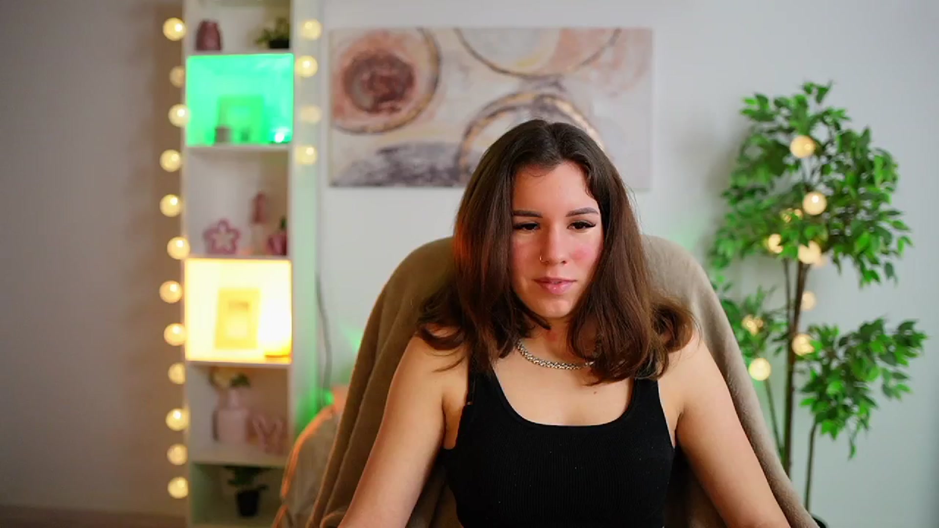 Gallery image thumbnail from Alyssa_Hall's myfreecams stream on, 02/05/2025, 15:47 image 19 of 20