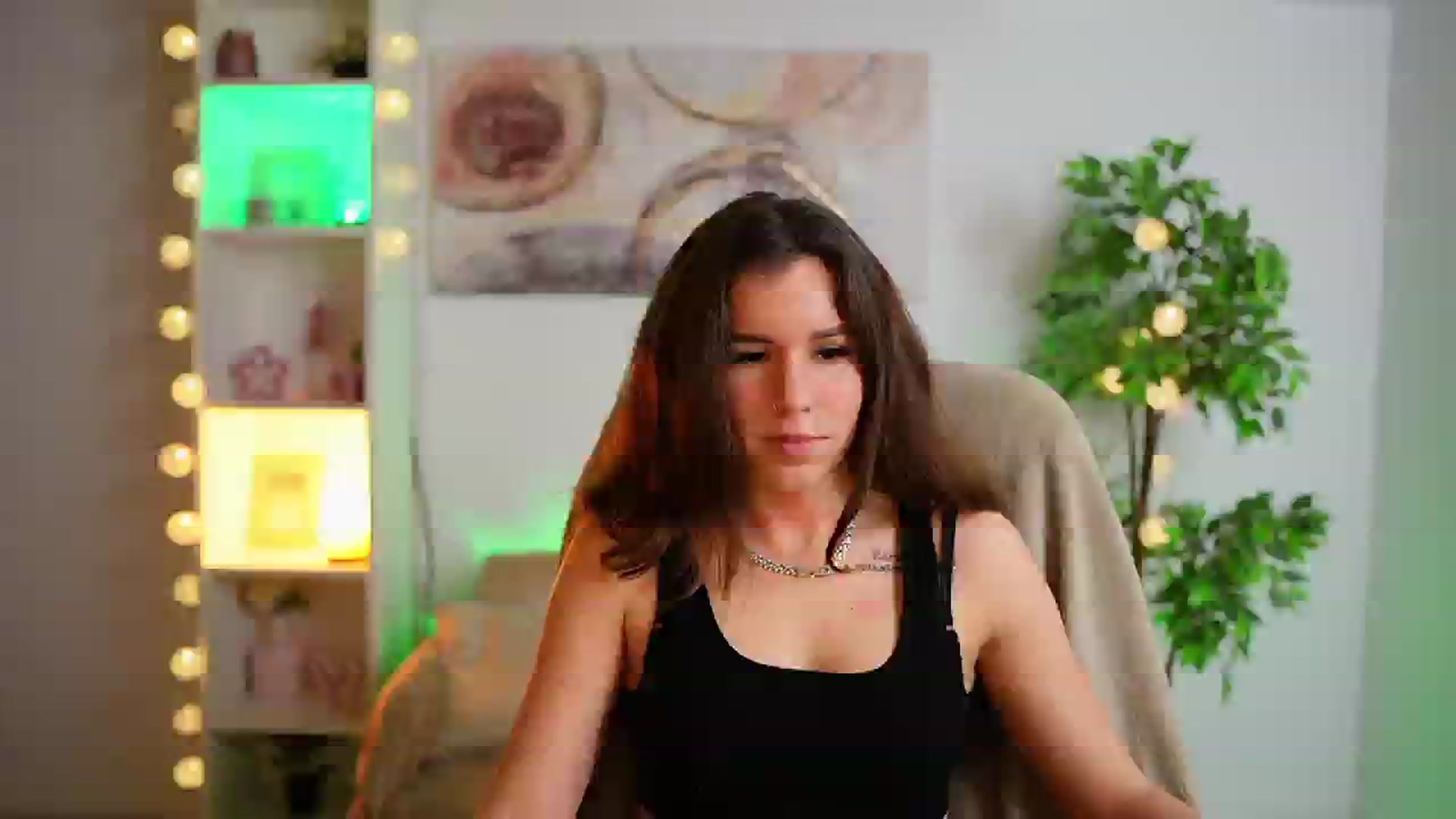 Gallery image thumbnail from Alyssa_Hall's myfreecams stream on, 02/05/2025, 17:40 image 9 of 20