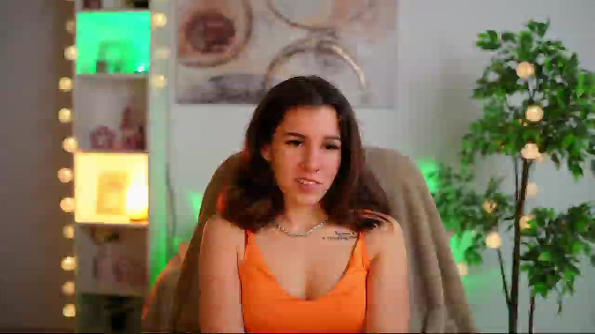 Gallery image thumbnail from Alyssa_Hall's myfreecams stream on, 02/06/2025, 17:52 image 19 of 20