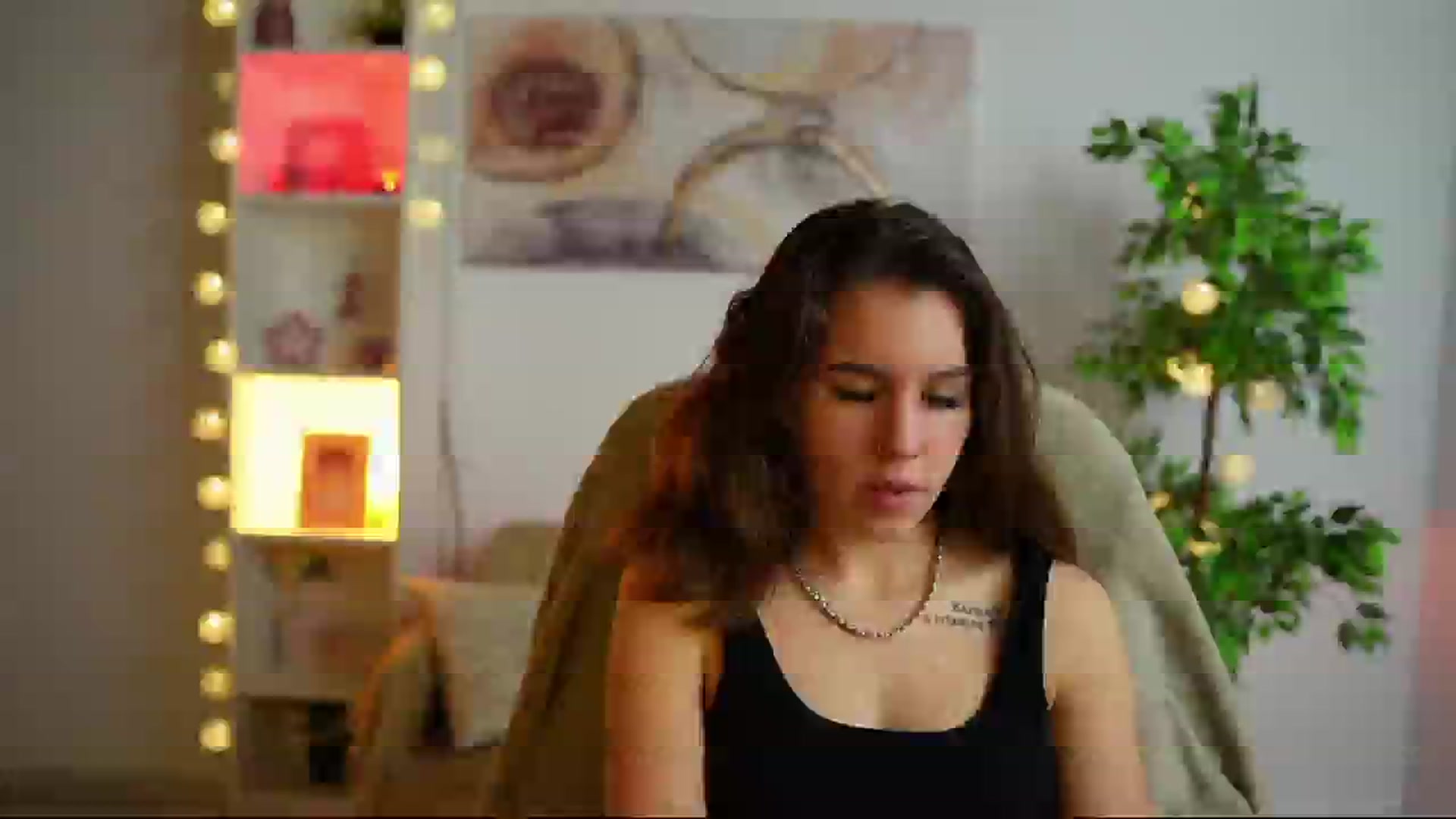 Gallery image thumbnail from Alyssa_Hall's myfreecams stream on, 02/11/2025, 17:53 image 10 of 20