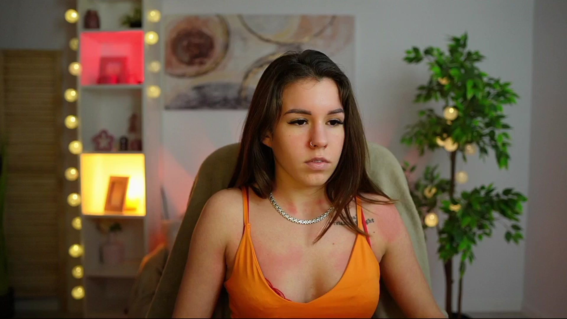 Gallery image thumbnail from Alyssa_Hall's myfreecams stream on, 02/25/2025, 15:53 image 14 of 20