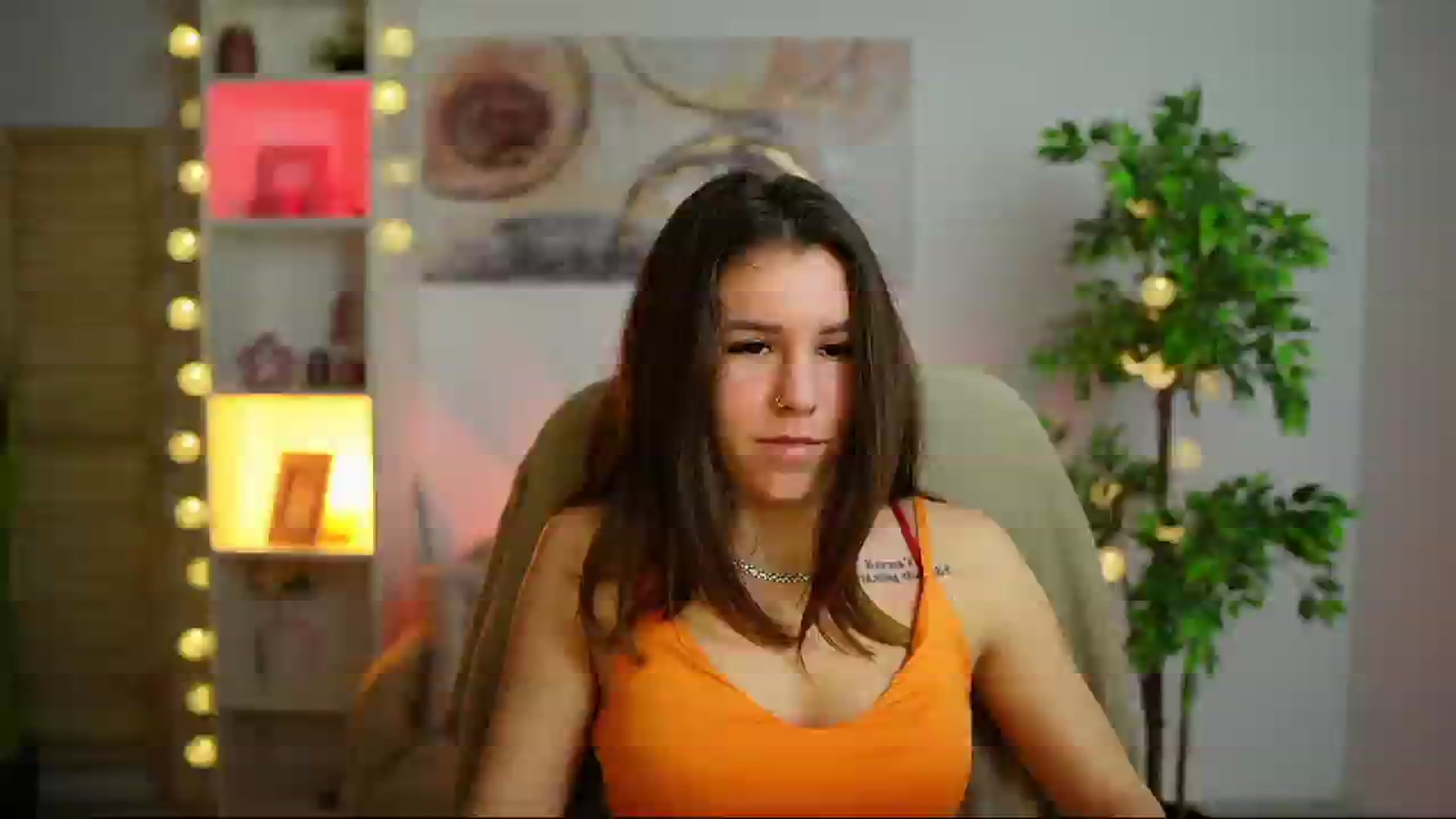 Gallery image thumbnail from Alyssa_Hall's myfreecams stream on, 02/25/2025, 18:49 image 15 of 20