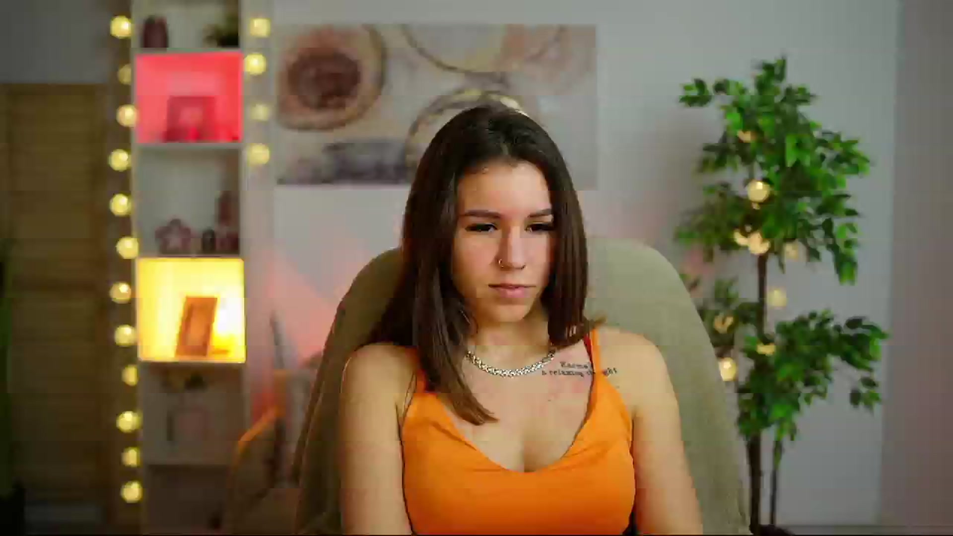 Gallery image thumbnail from Alyssa_Hall's myfreecams stream on, 02/25/2025, 18:49 image 8 of 20