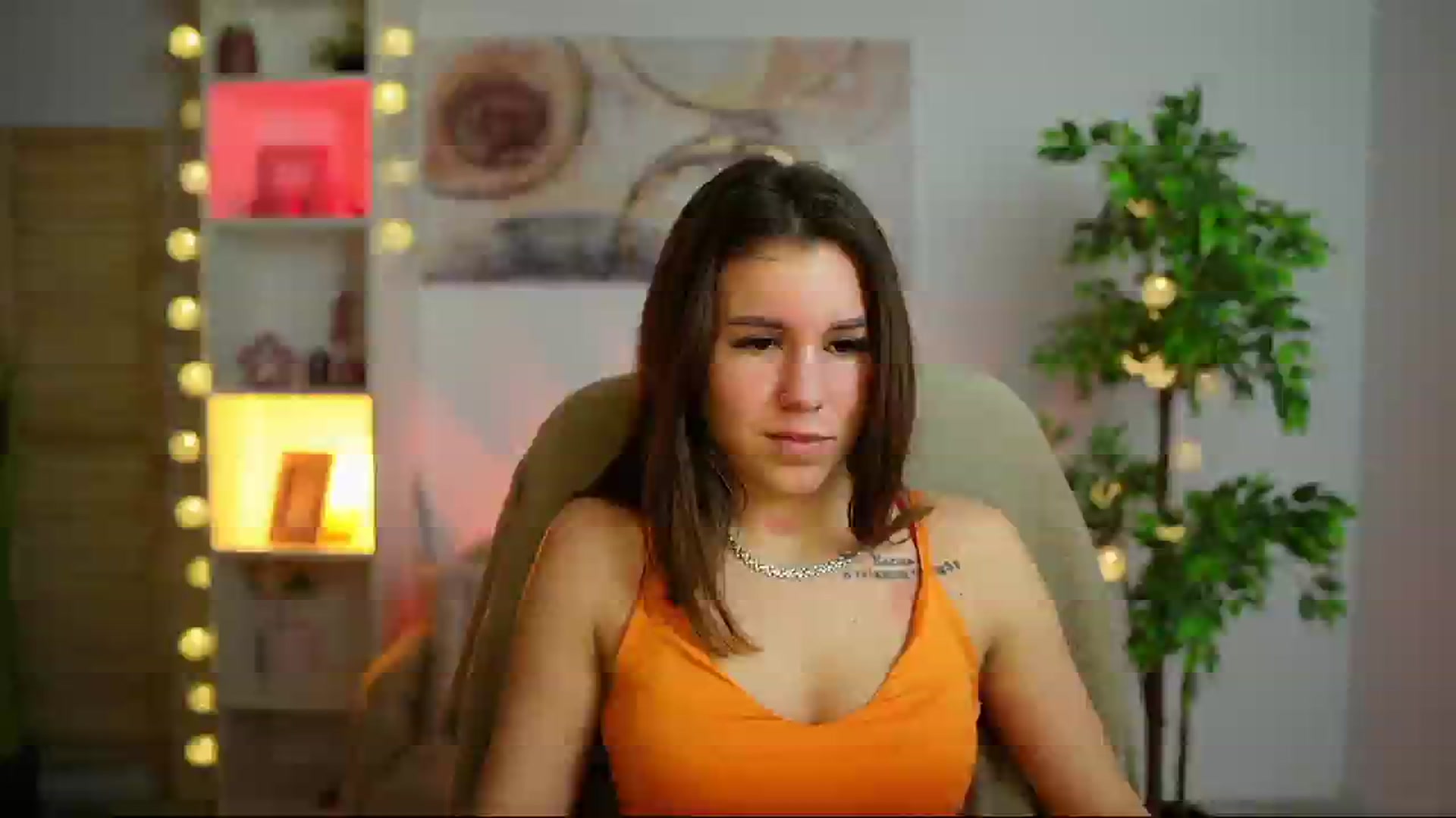 Gallery image thumbnail from Alyssa_Hall's myfreecams stream on, 02/25/2025, 18:49 image 5 of 20