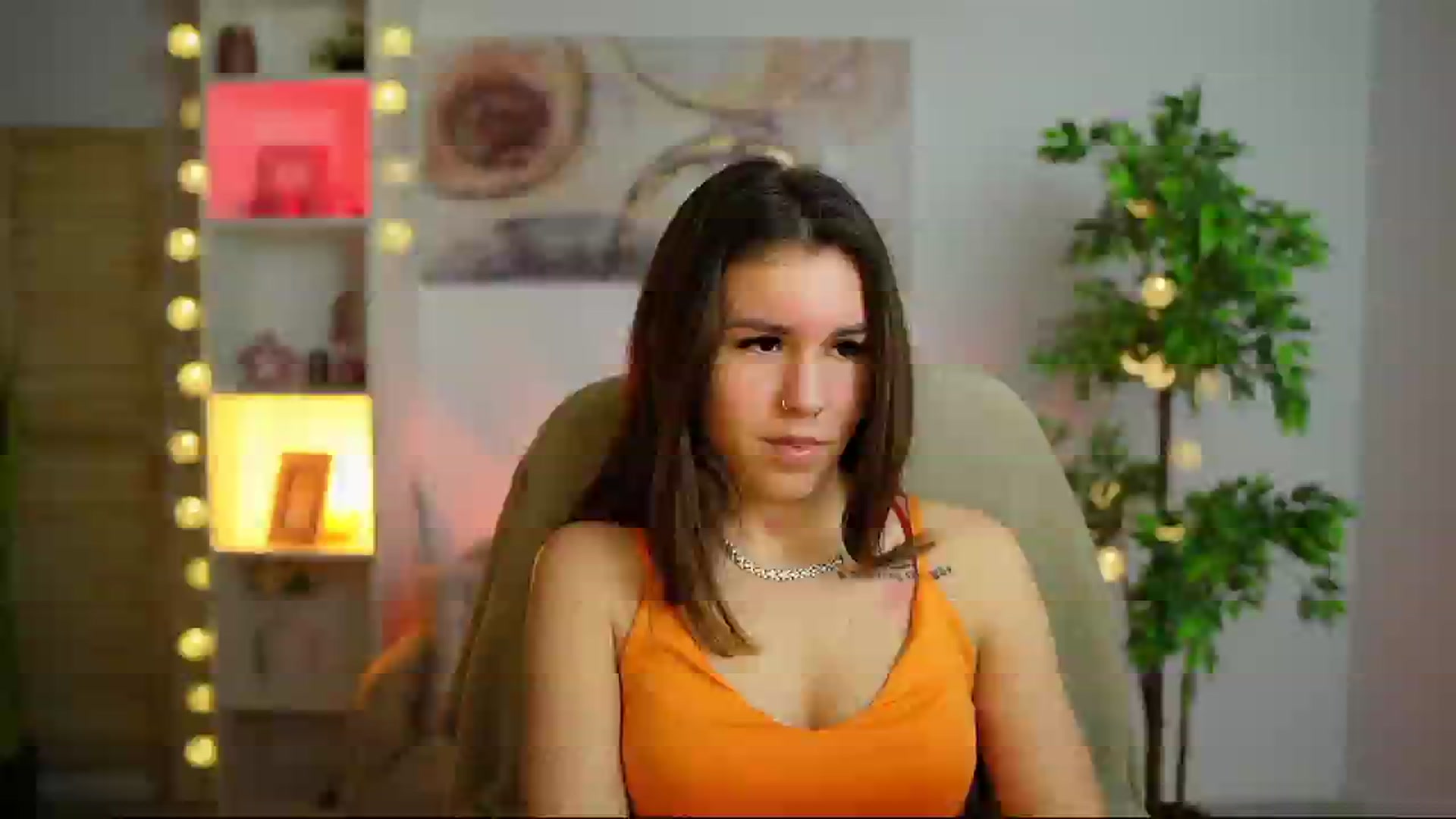 Gallery image thumbnail from Alyssa_Hall's myfreecams stream on, 02/25/2025, 18:49 image 6 of 20