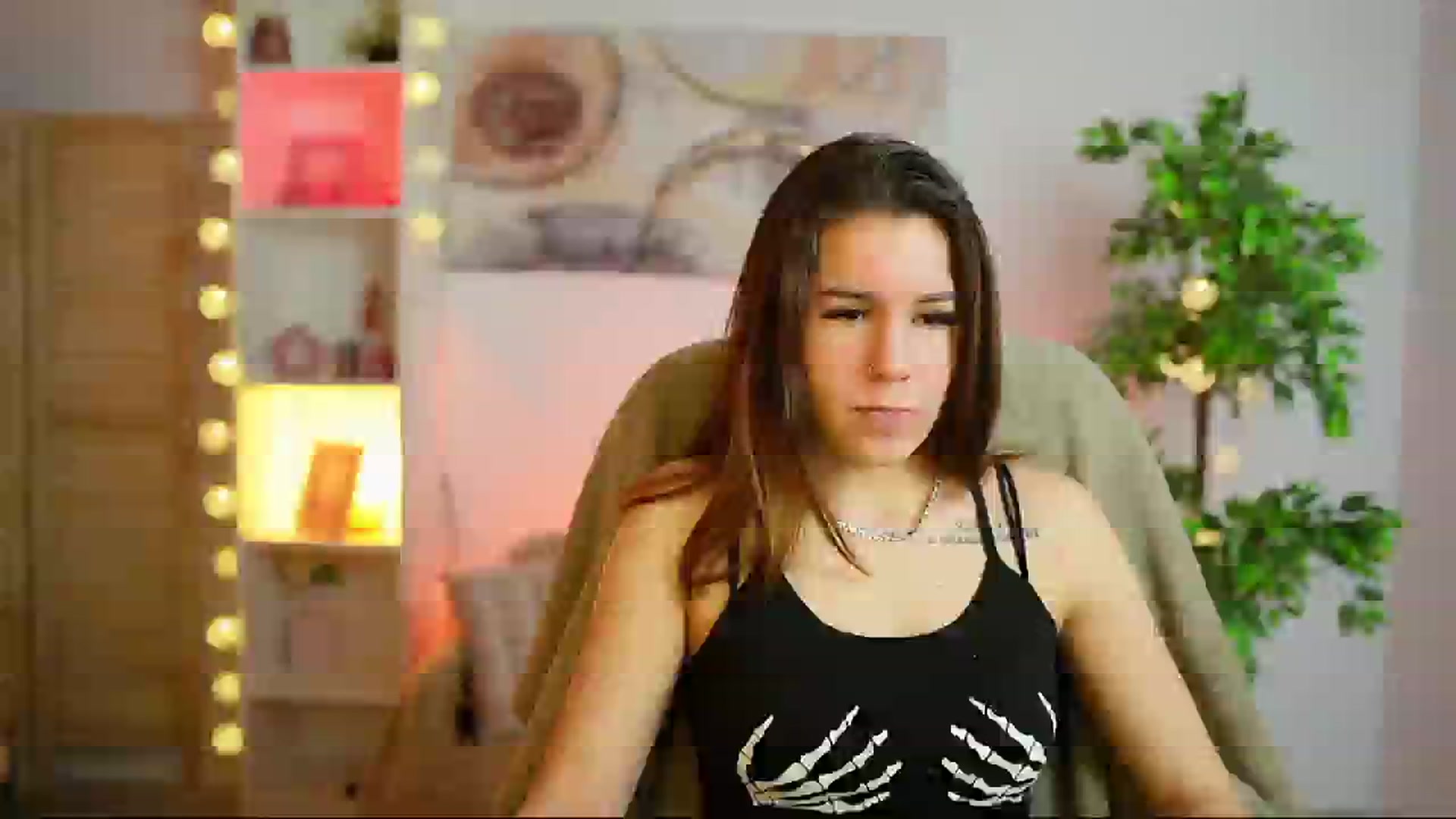 Gallery image thumbnail from Alyssa_Hall's myfreecams stream on, 02/26/2025, 17:17 image 14 of 20