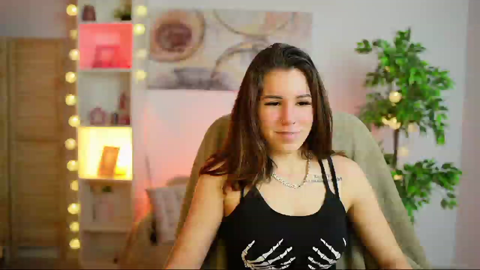 Gallery image thumbnail from Alyssa_Hall's myfreecams stream on, 02/26/2025, 17:17 image 3 of 20