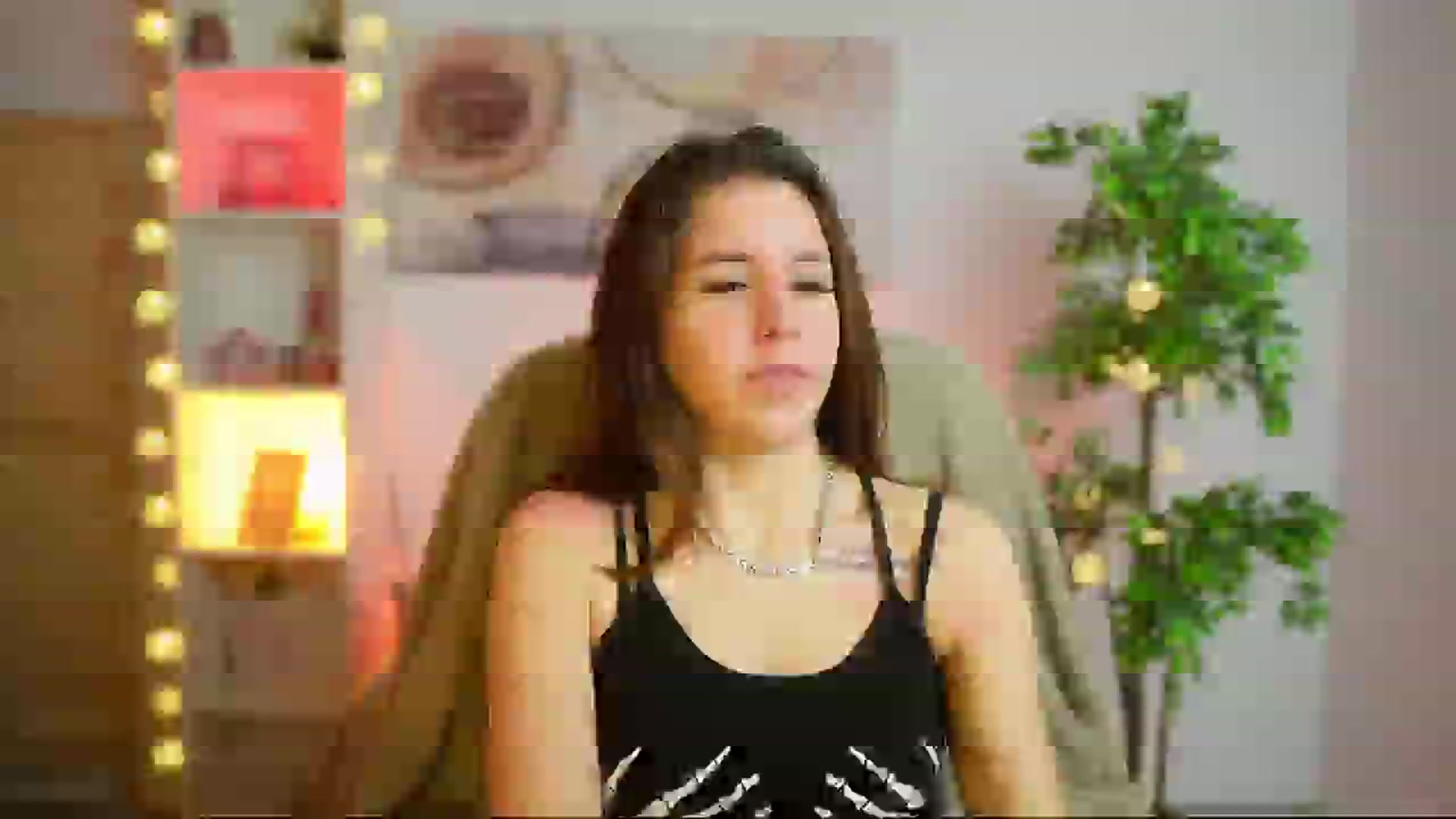 Gallery image thumbnail from Alyssa_Hall's myfreecams stream on, 02/26/2025, 17:59 image 14 of 20