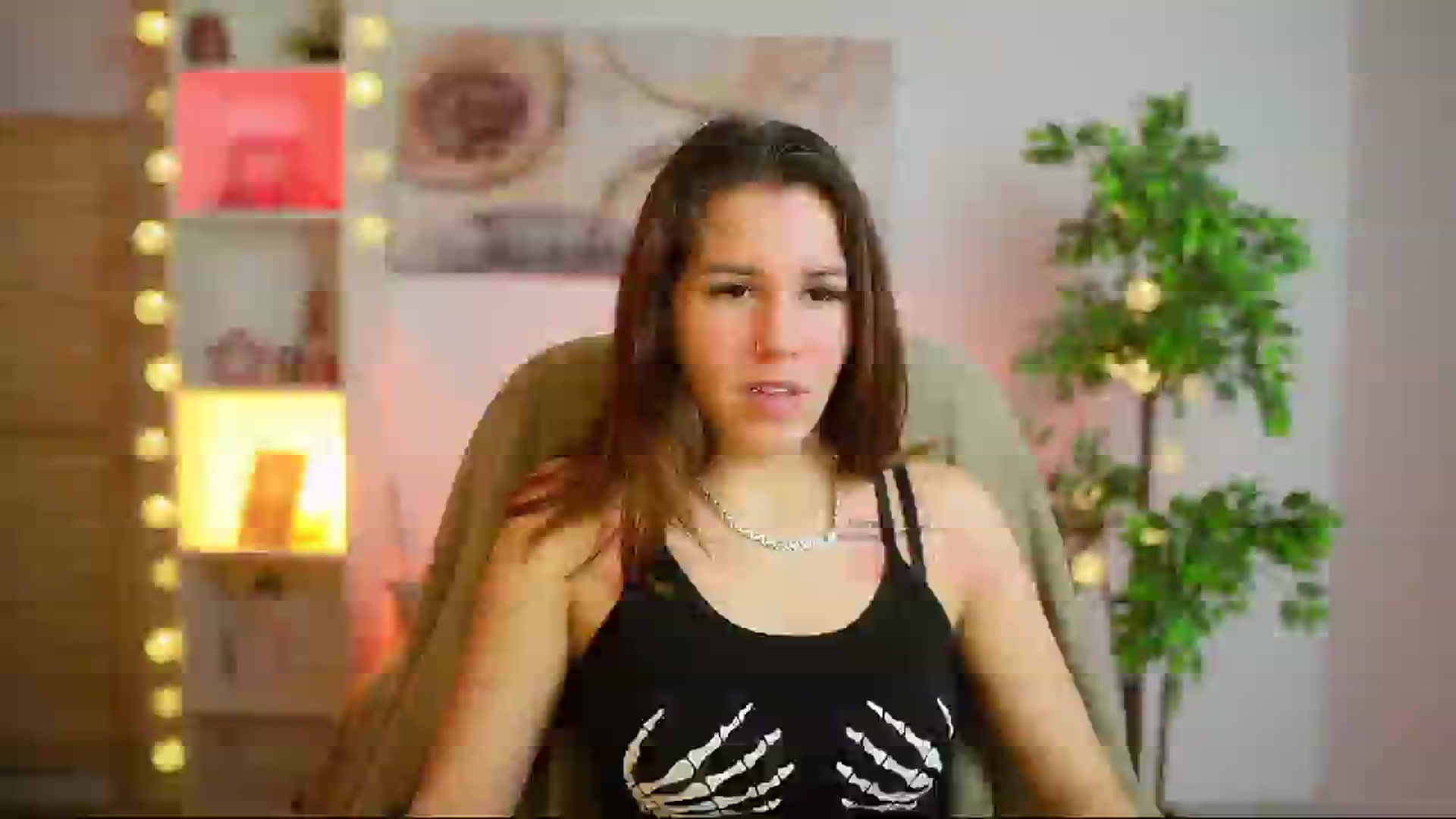 Gallery image thumbnail from Alyssa_Hall's myfreecams stream on, 02/26/2025, 17:59 image 4 of 20
