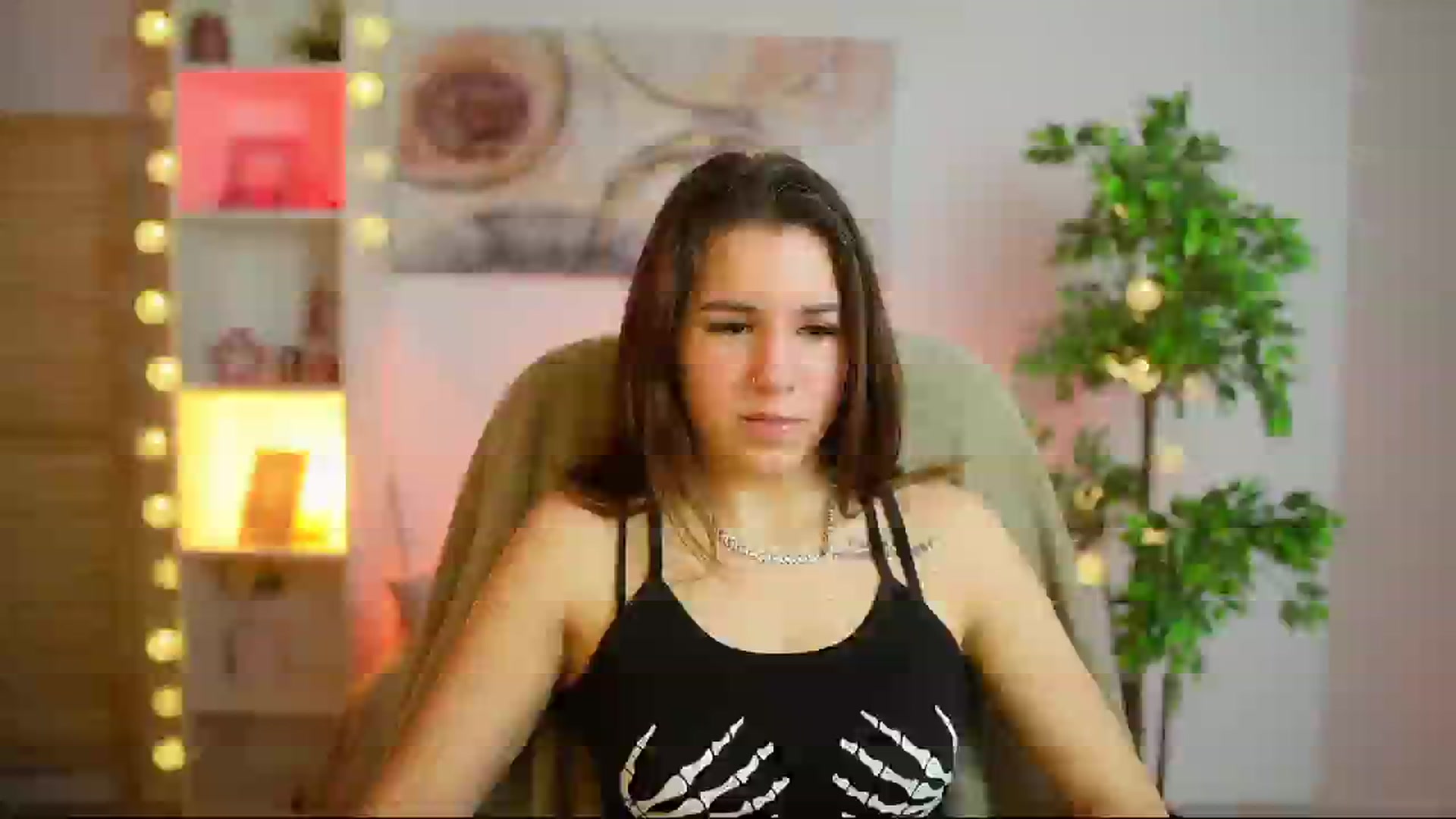 Gallery image thumbnail from Alyssa_Hall's myfreecams stream on, 02/26/2025, 17:59 image 20 of 20