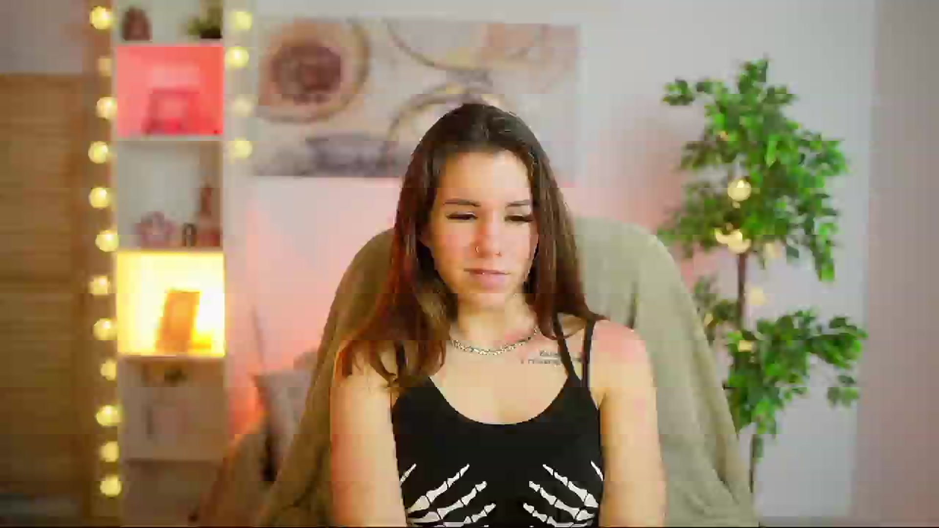 Gallery image thumbnail from Alyssa_Hall's myfreecams stream on, 02/26/2025, 18:47 image 20 of 20
