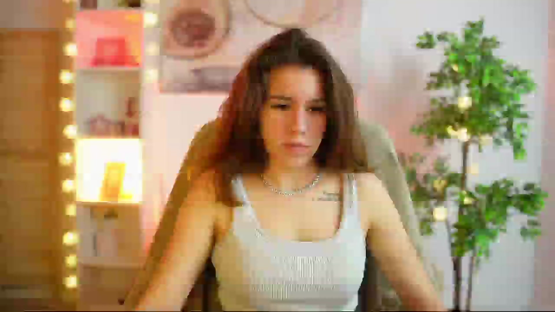 Gallery image thumbnail from Alyssa_Hall's myfreecams stream on, 02/27/2025, 17:00 image 11 of 20
