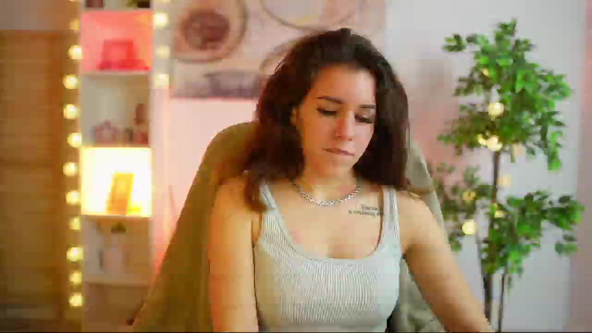 Gallery image thumbnail from Alyssa_Hall's myfreecams stream on, 02/27/2025, 17:00 image 5 of 20