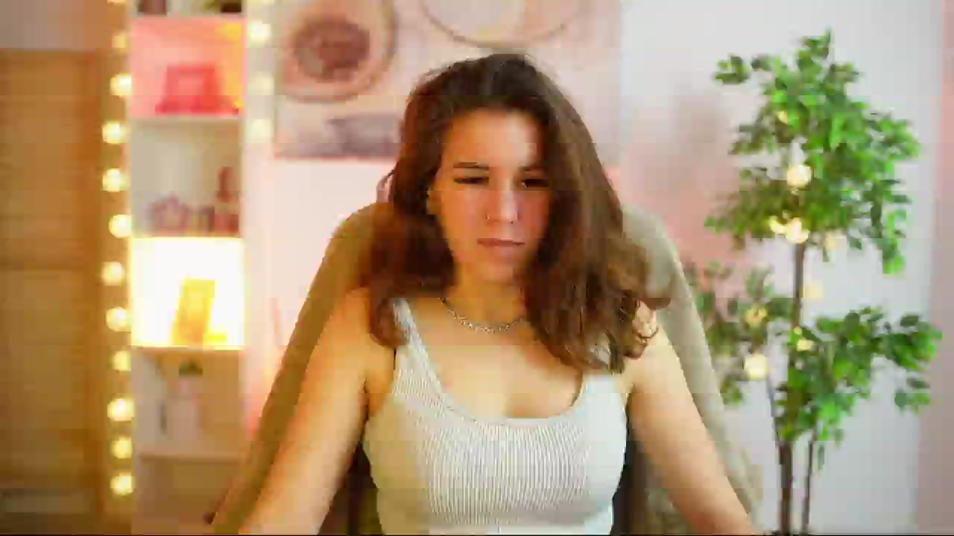 Gallery image thumbnail from Alyssa_Hall's myfreecams stream on, 02/27/2025, 17:00 image 14 of 20
