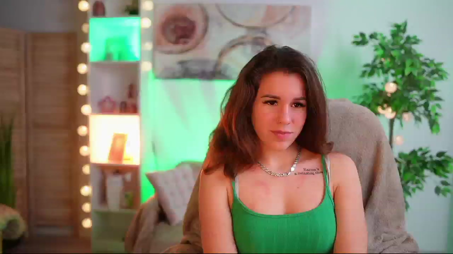 Gallery image thumbnail from Alyssa_Hall's myfreecams stream on, 02/28/2025, 18:47 image 15 of 20