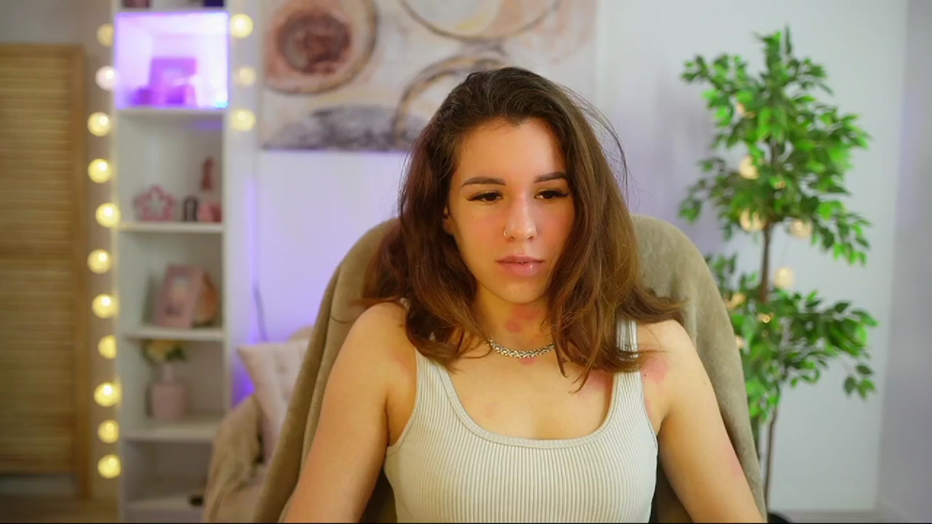 Gallery image thumbnail from Alyssa_Hall's myfreecams stream on, 03/01/2025, 14:43 image 4 of 20
