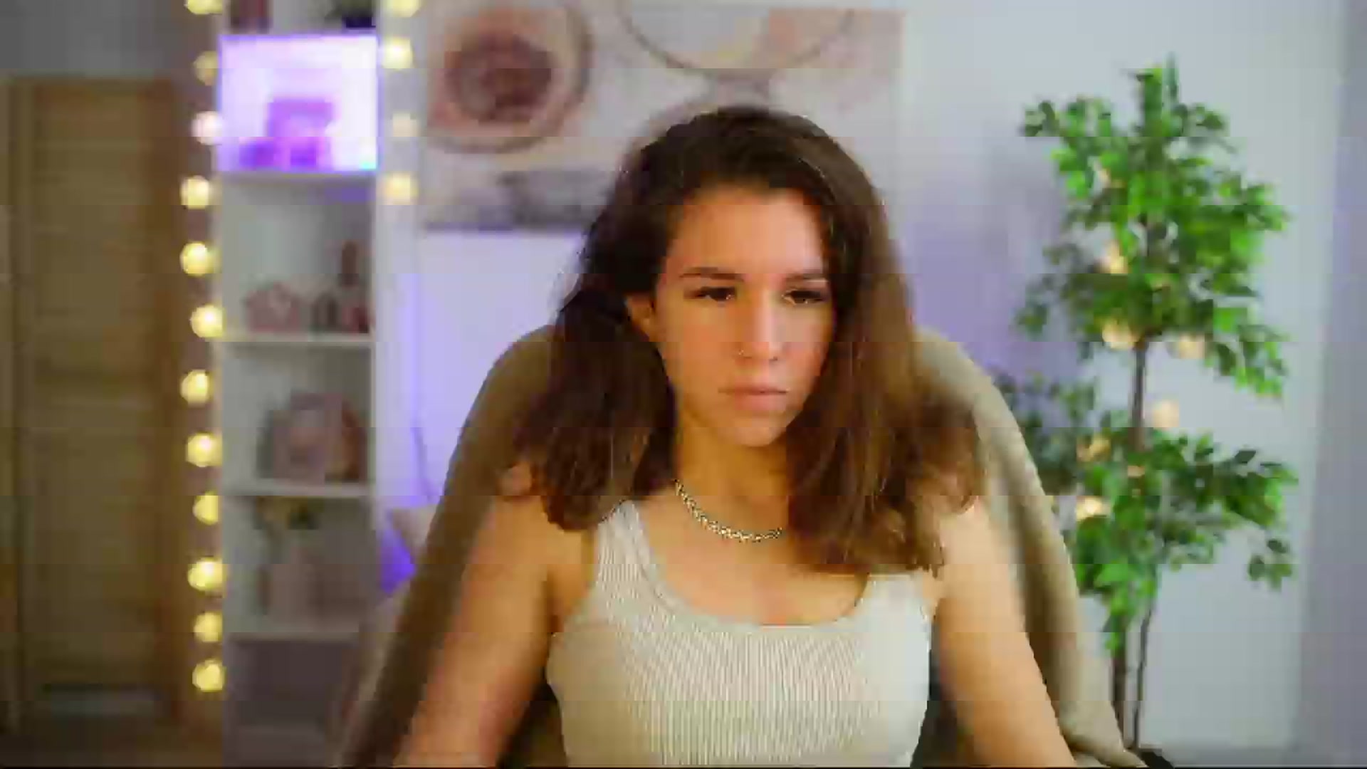 Gallery image thumbnail from Alyssa_Hall's myfreecams stream on, 03/01/2025, 15:35 image 2 of 20