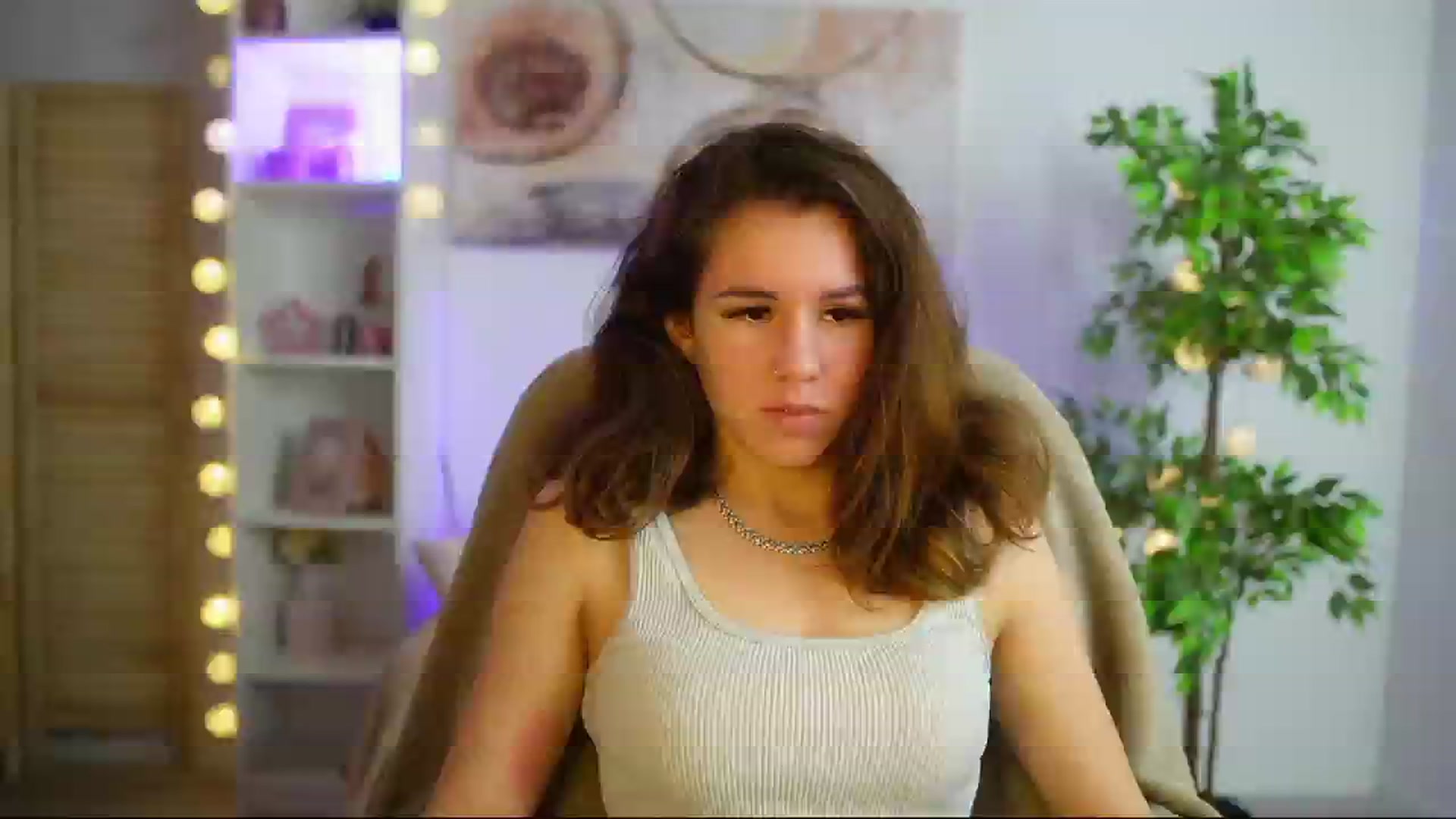 Gallery image thumbnail from Alyssa_Hall's myfreecams stream on, 03/01/2025, 15:35 image 9 of 20